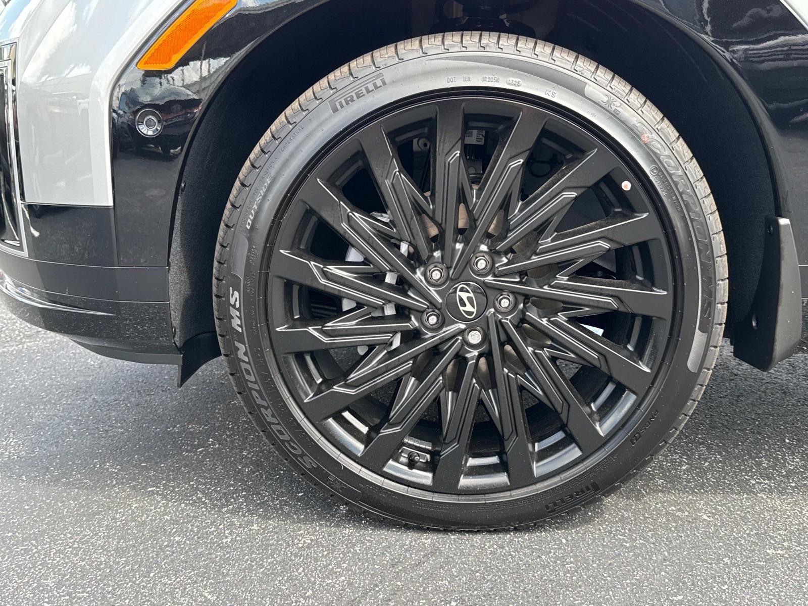 2025 Hyundai Santa Fe Calligraphy