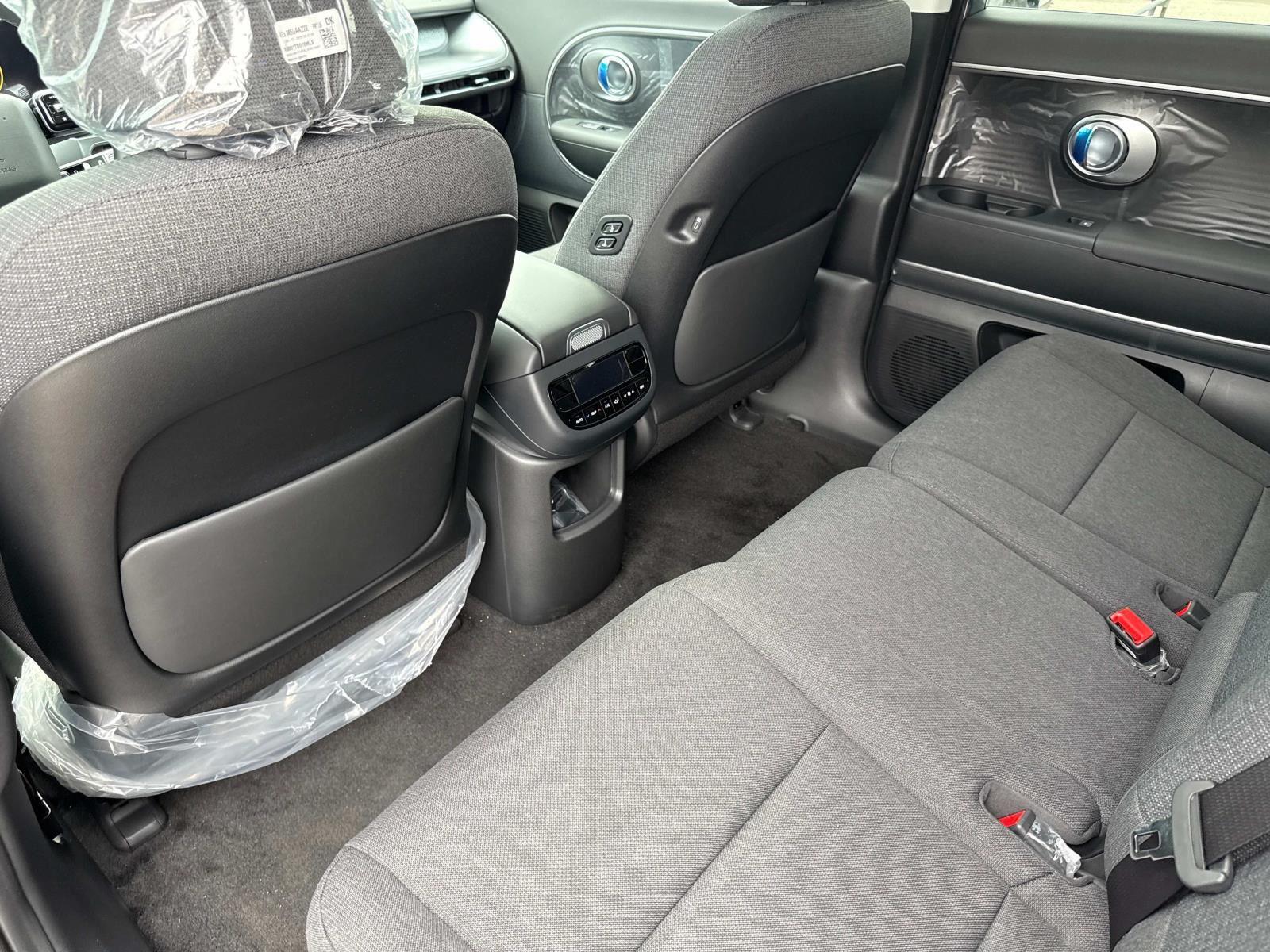 2026 Hyundai IONIQ 9 SE