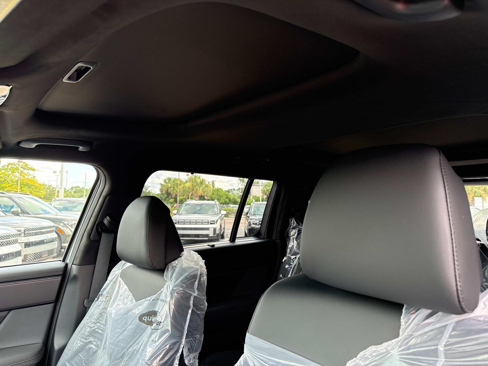 2025 Hyundai Santa Fe Calligraphy