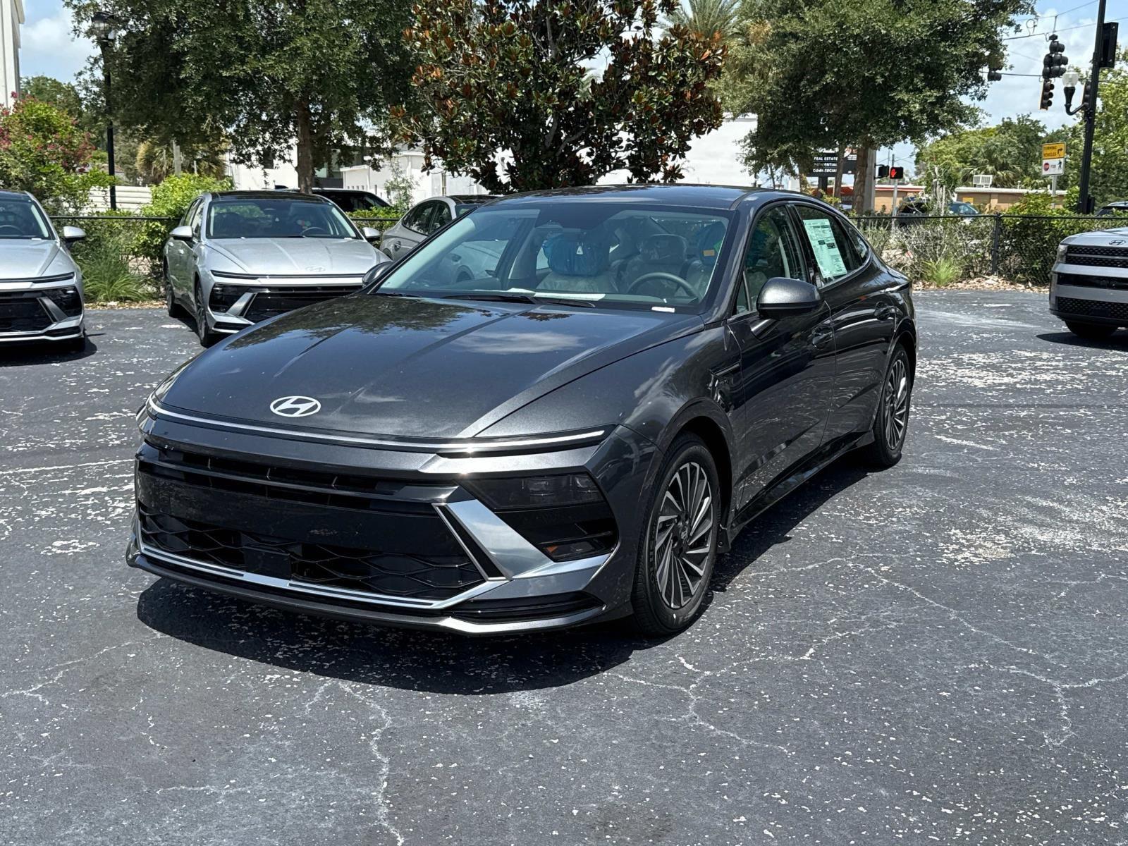 2025 Hyundai Sonata Hybrid SEL