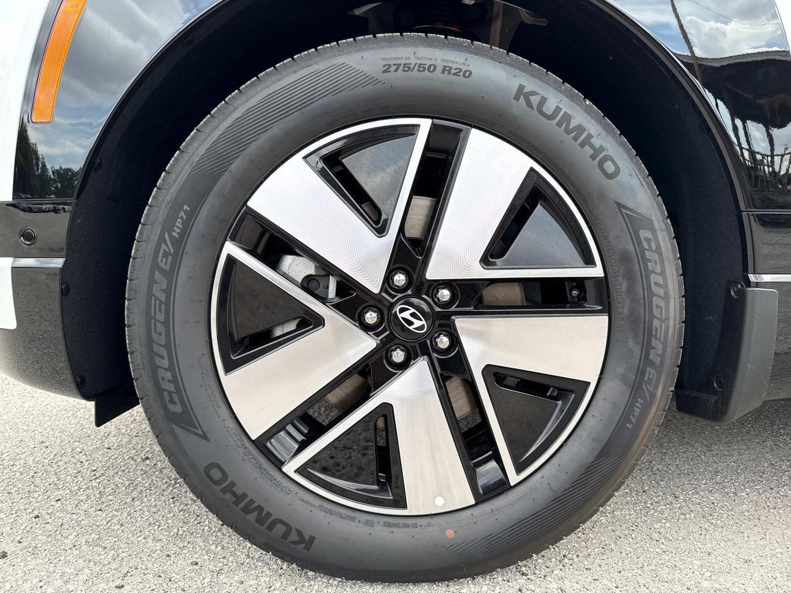 2026 Hyundai IONIQ 9 SEL