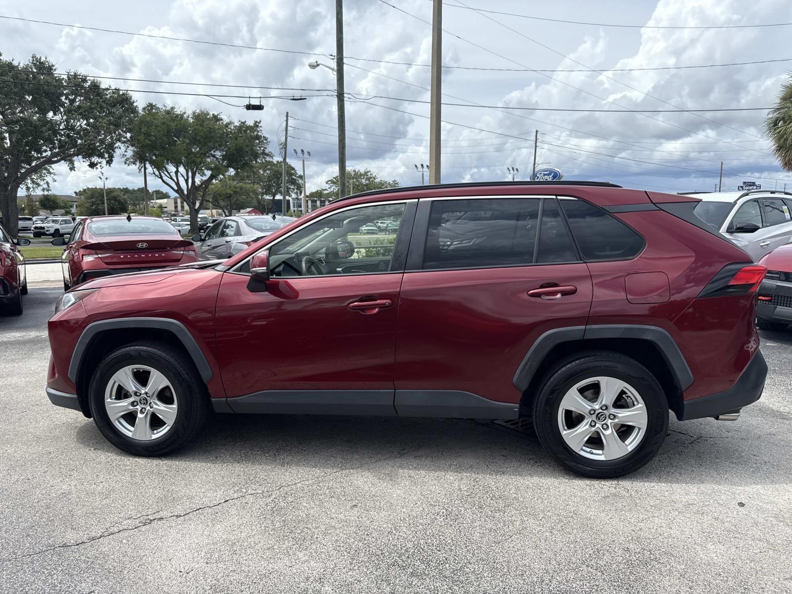 2019 Toyota RAV4 XLE