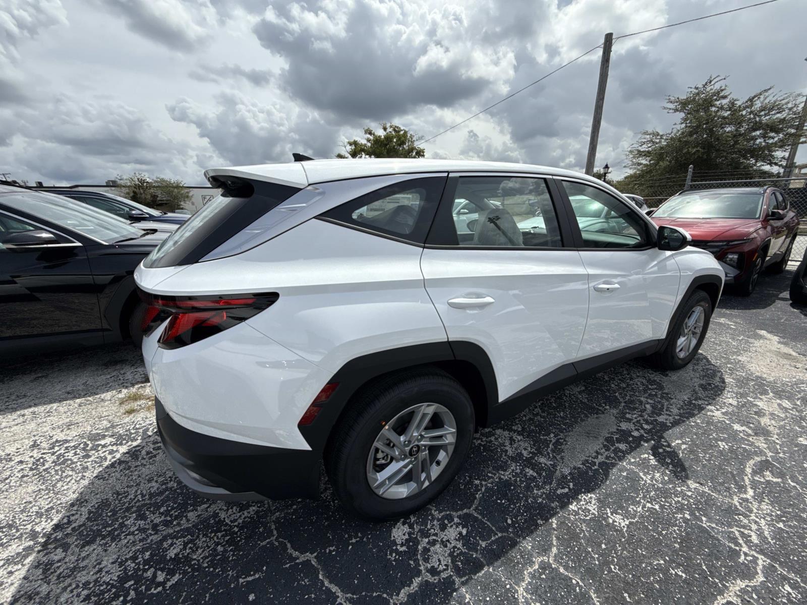 2026 Hyundai Tucson SE