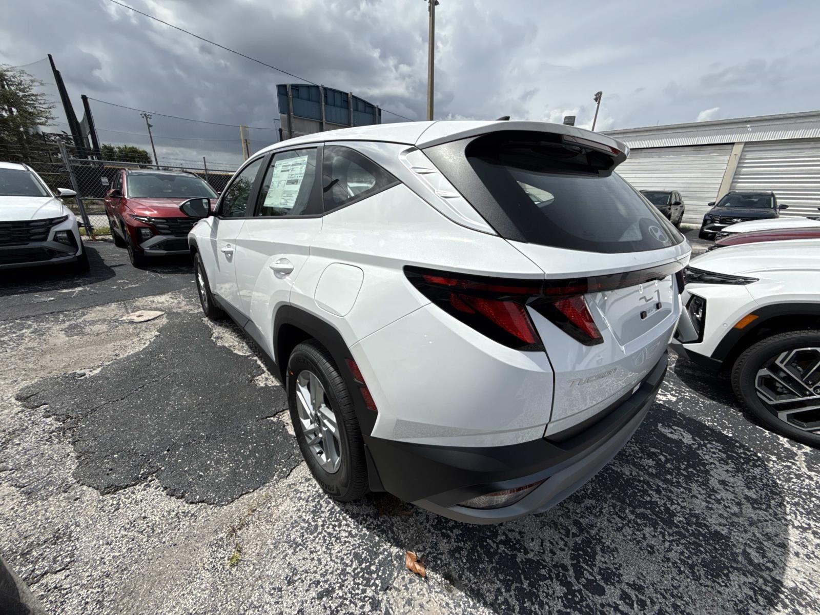 2026 Hyundai Tucson SE