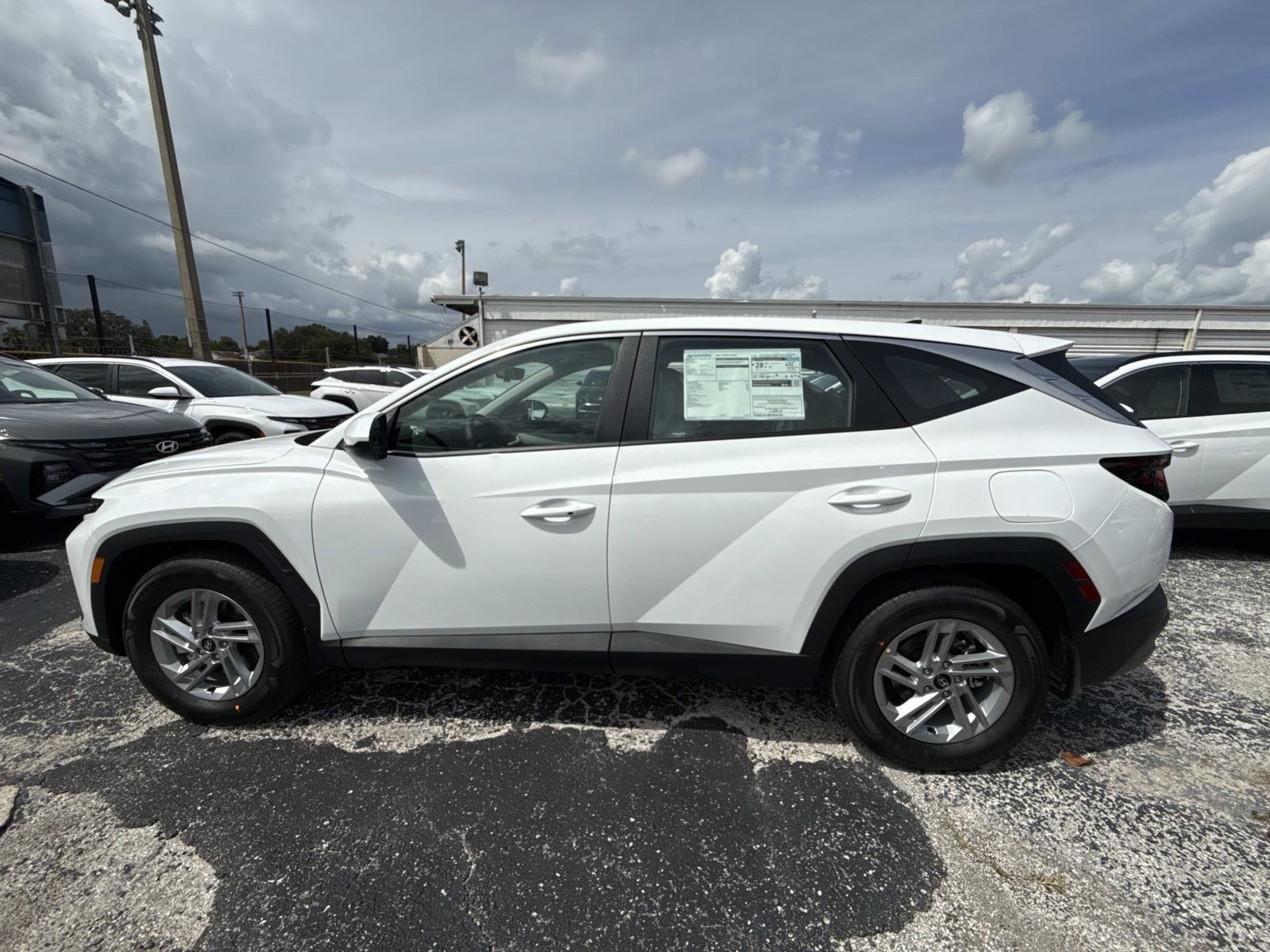 2026 Hyundai Tucson SE