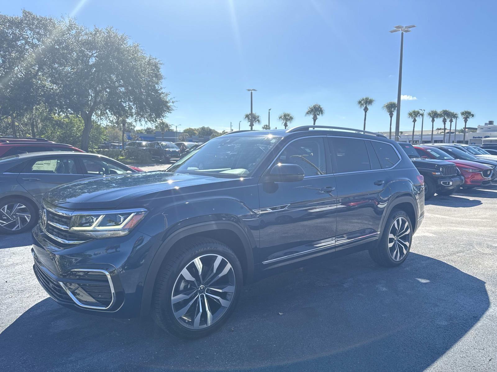 2022 Volkswagen Atlas 3.6L V6 SEL Premium R-Line
