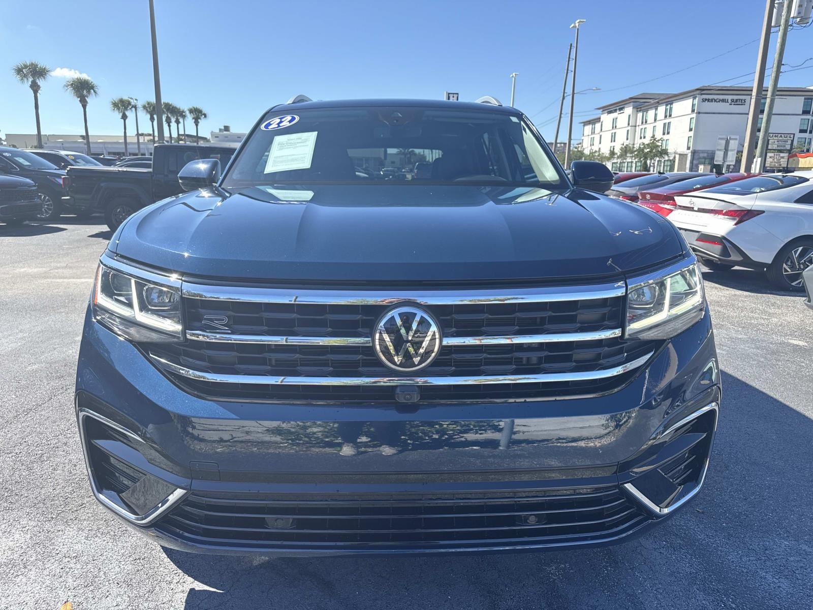 2022 Volkswagen Atlas 3.6L V6 SEL Premium R-Line