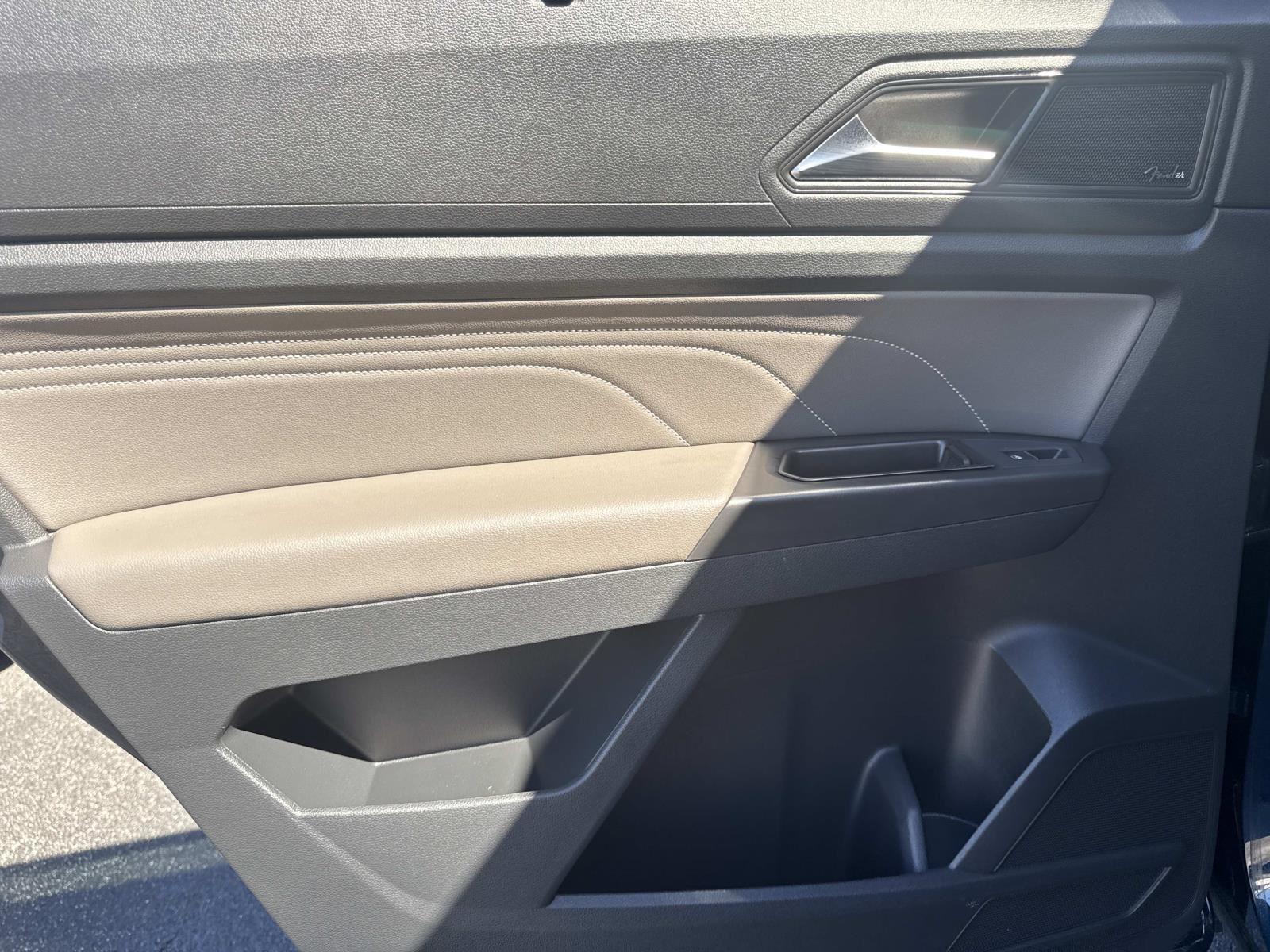 2022 Volkswagen Atlas 3.6L V6 SEL Premium R-Line