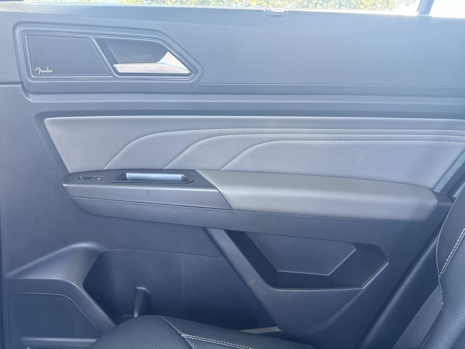 2022 Volkswagen Atlas 3.6L V6 SEL Premium R-Line