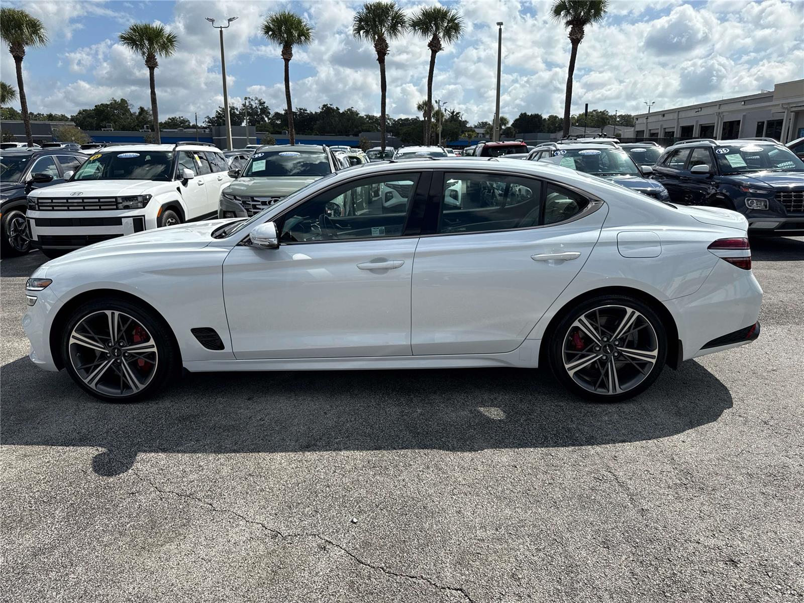 2025 Genesis G70 2.5T