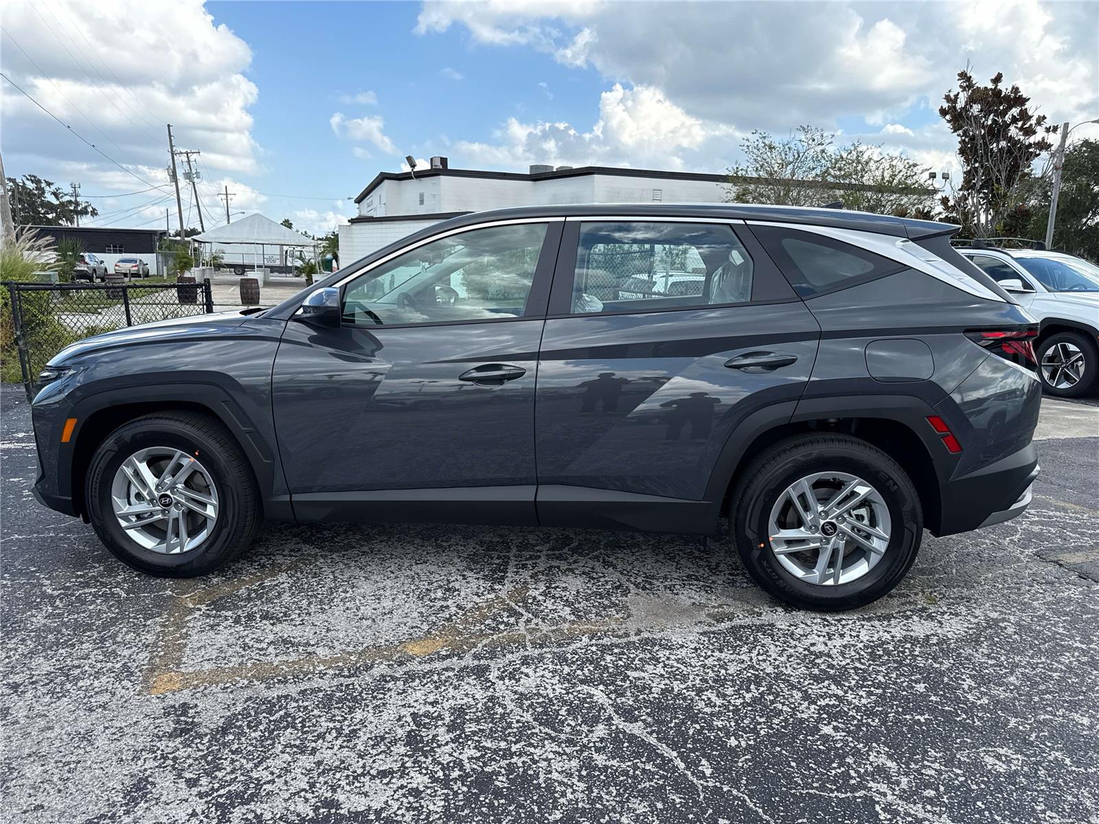 2026 Hyundai Tucson SE