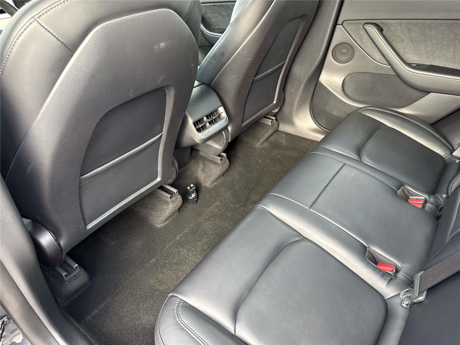 2021 Tesla Model Y Performance photo 7
