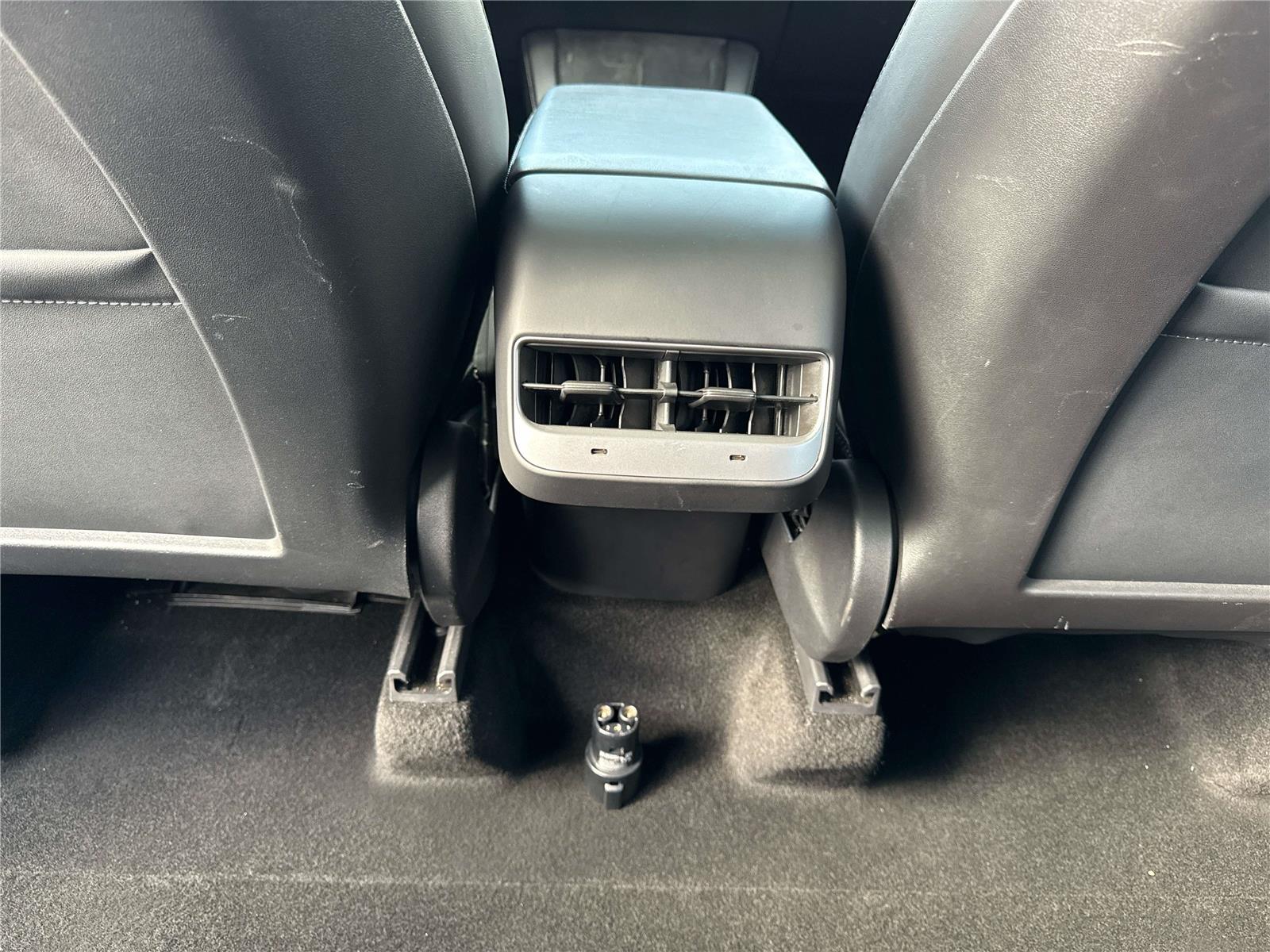 2021 Tesla Model Y Performance photo 8