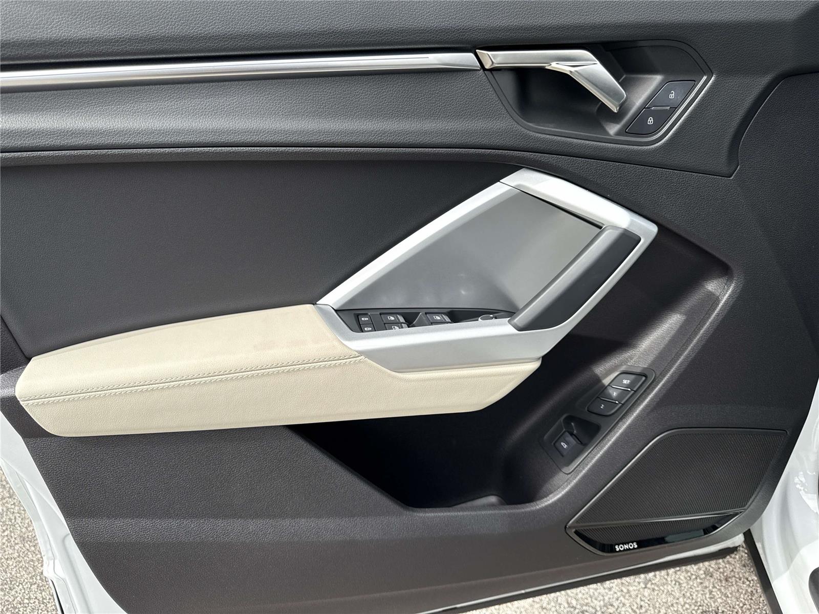 2022 Audi Q3 S line Premium Plus photo 11