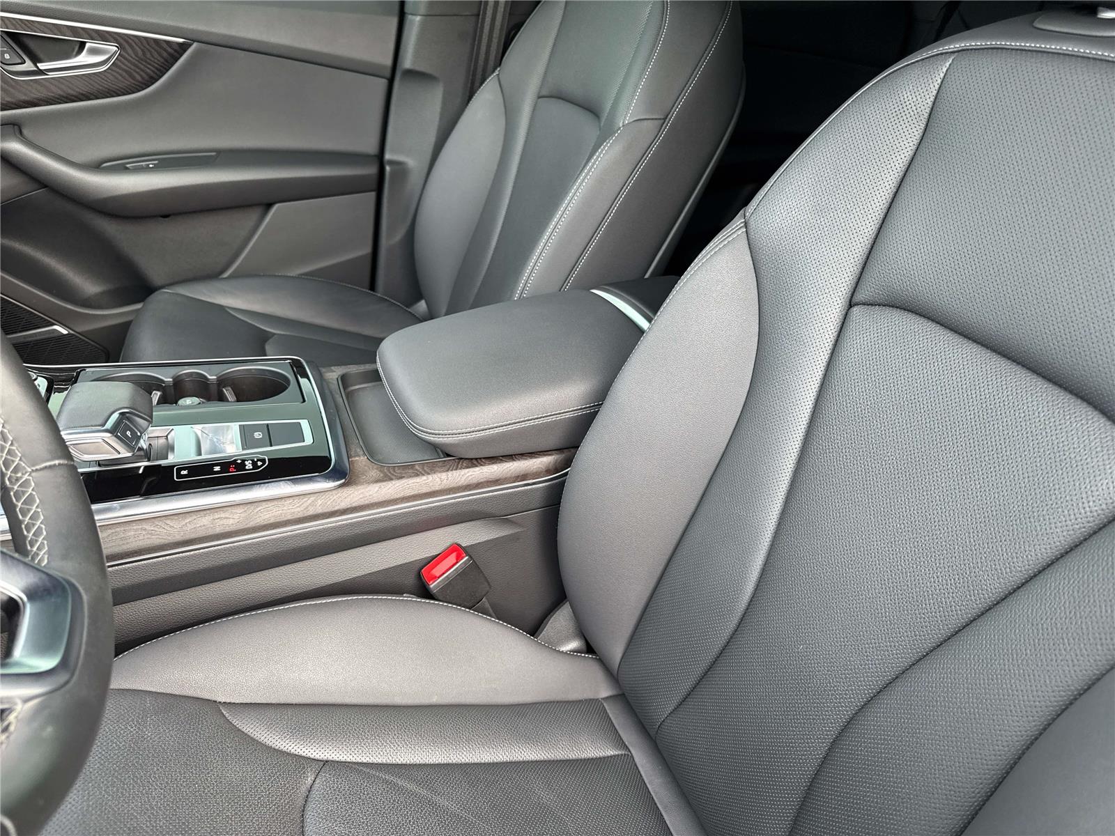 2022 Audi Q8 line Premium Plus photo 12