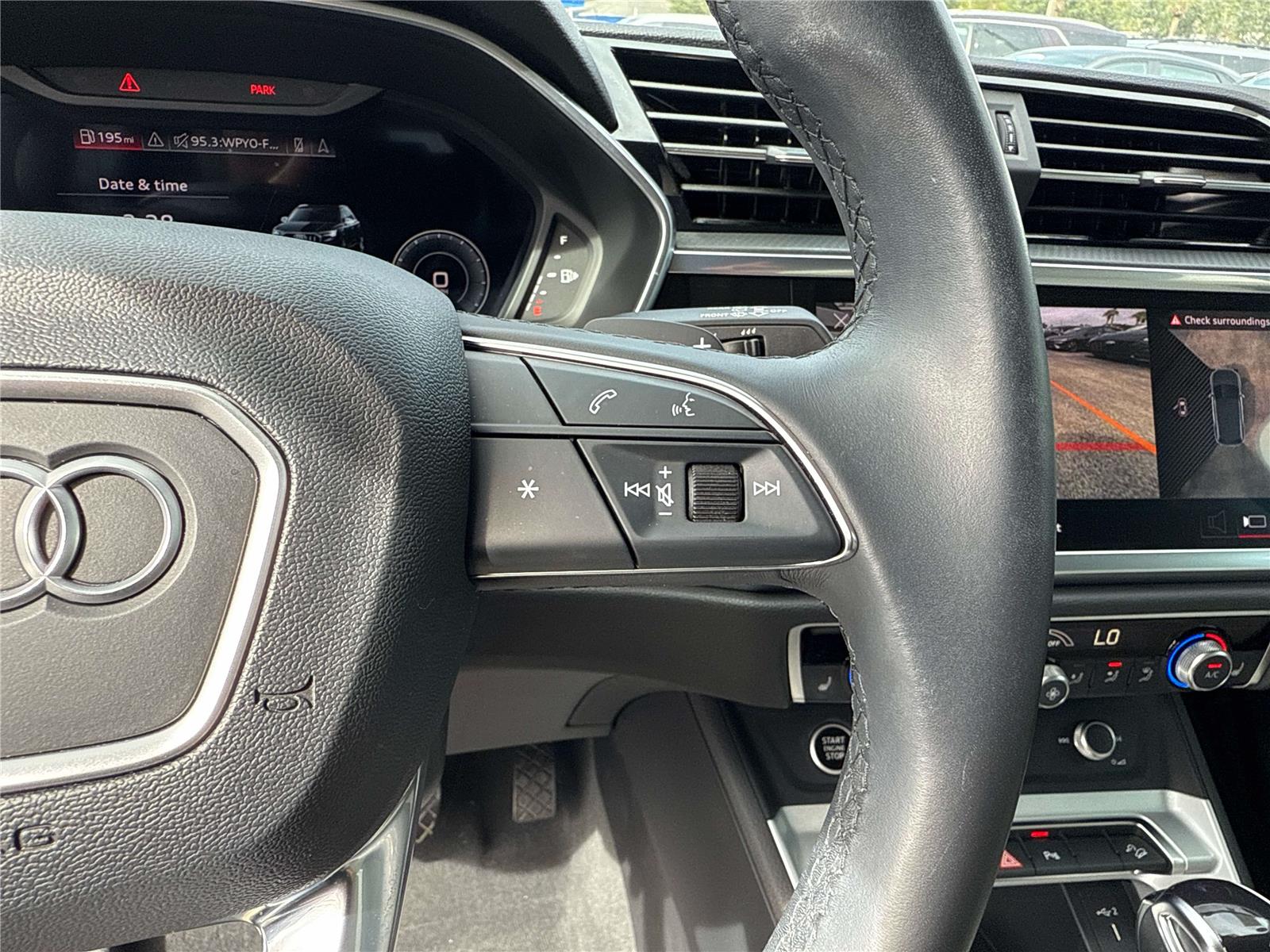 2022 Audi Q3 S line Premium Plus photo 17
