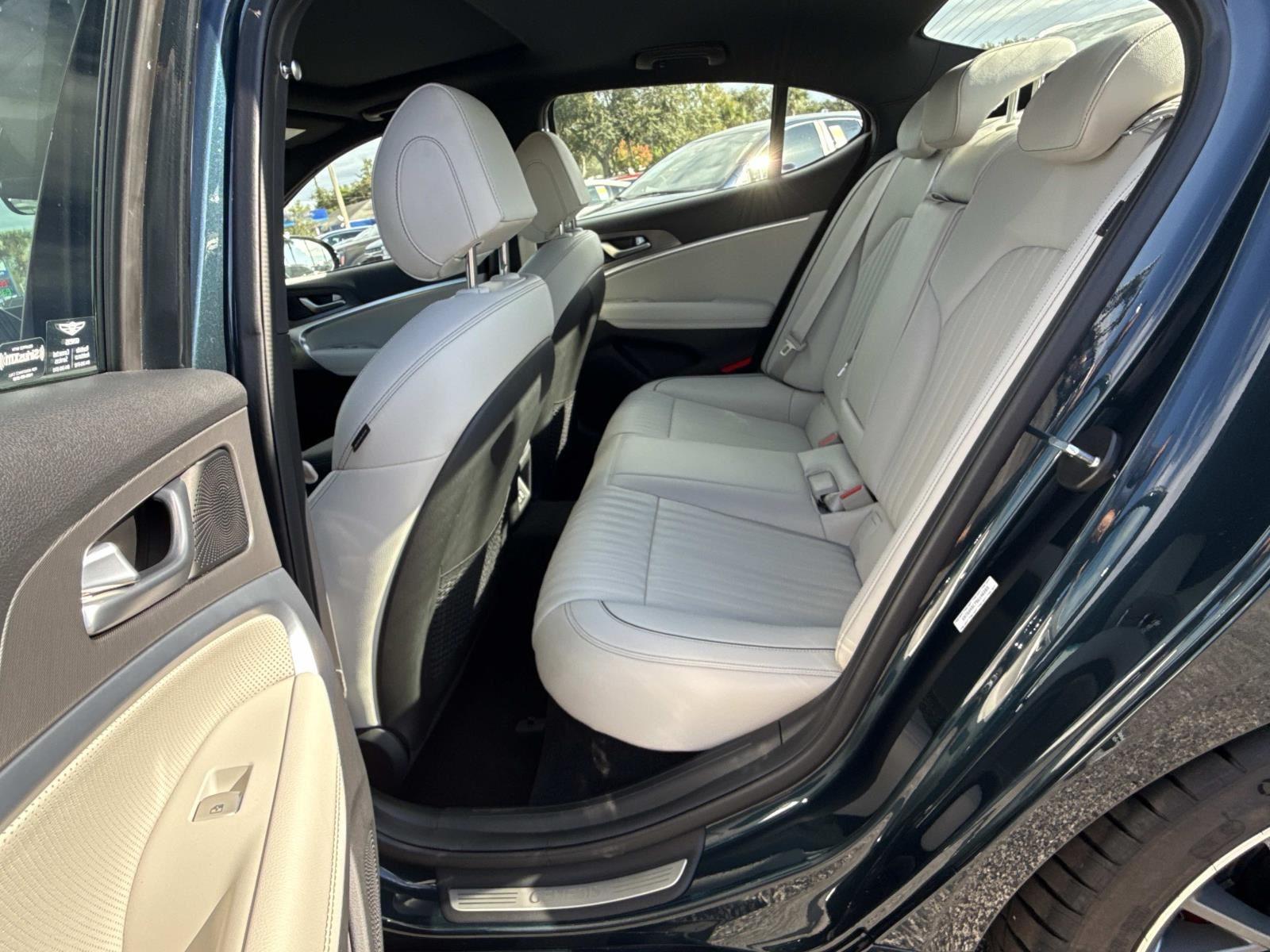 2025 Genesis G70 2.5T