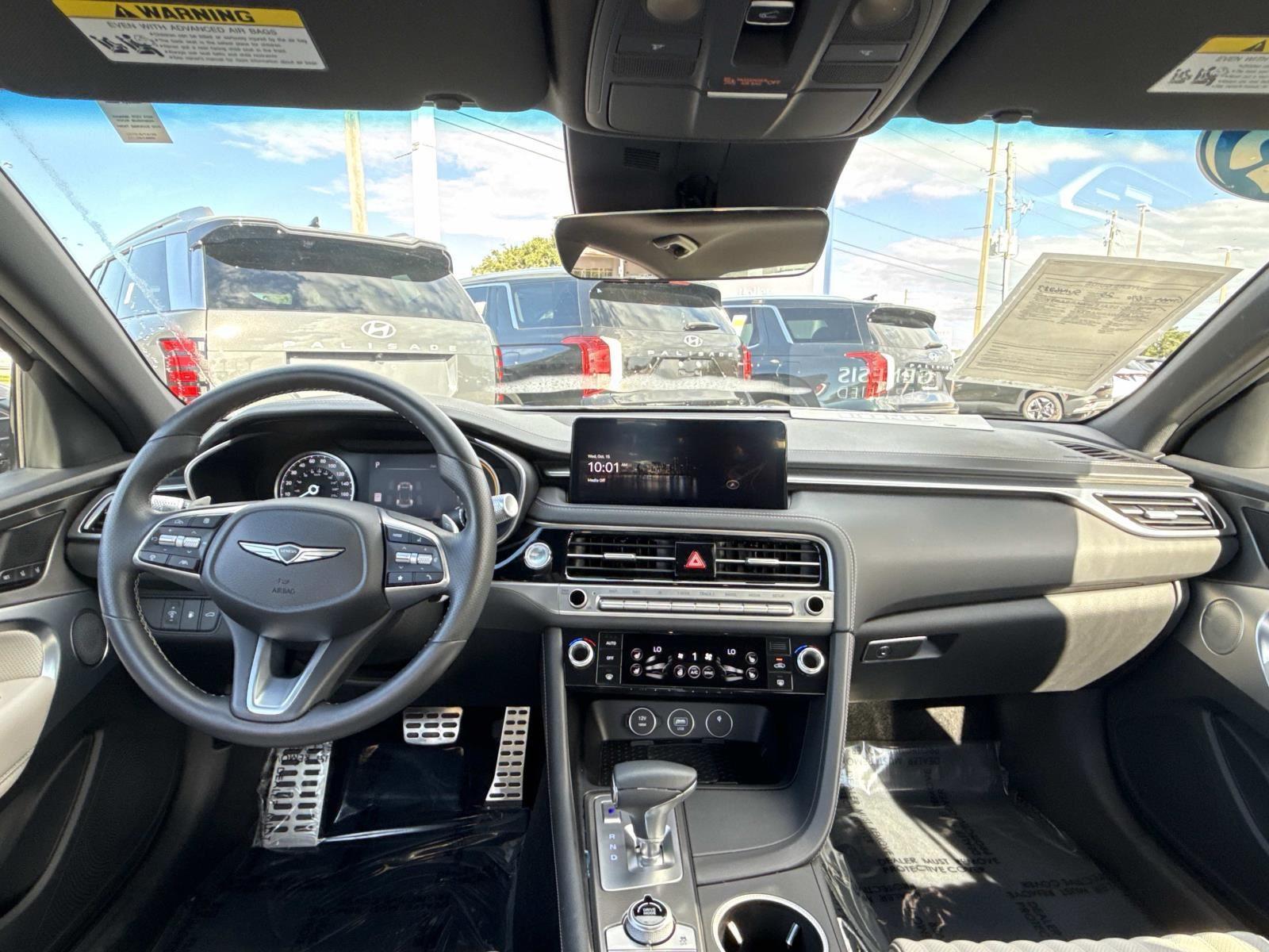 2025 Genesis G70 2.5T