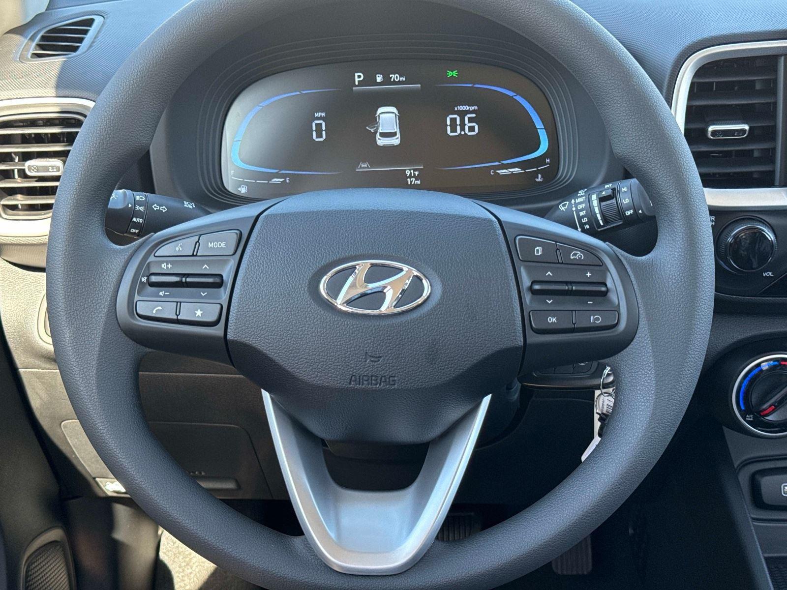 2026 Hyundai Venue SE