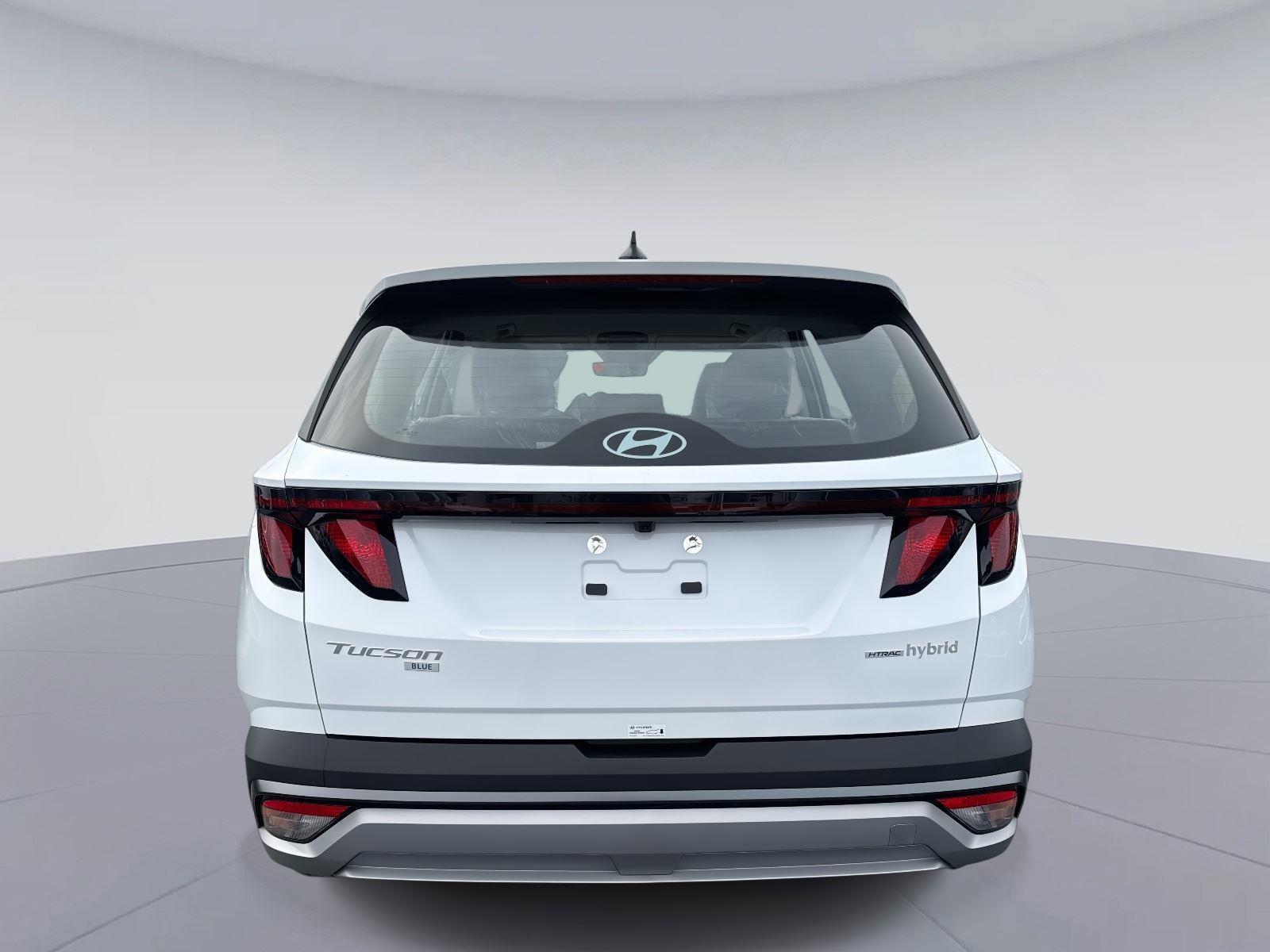 2026 Hyundai Tucson Hybrid Blue SE