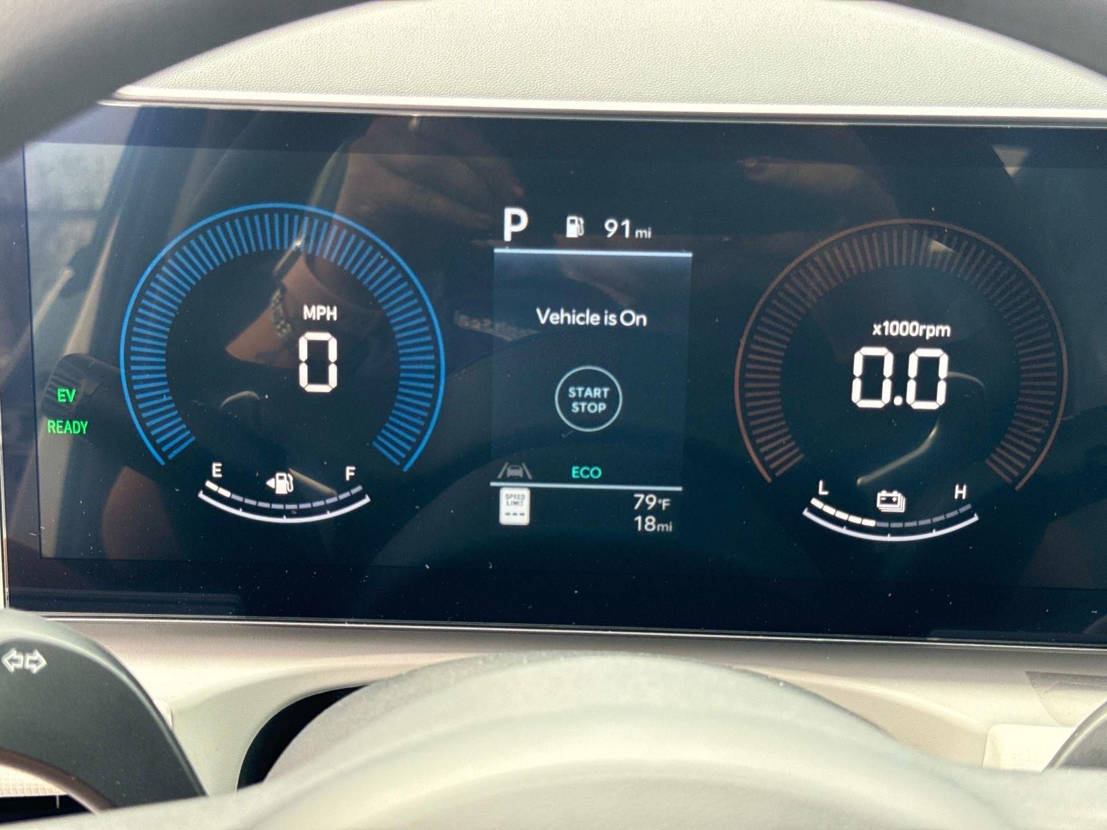 2026 Hyundai Tucson Hybrid Blue SE