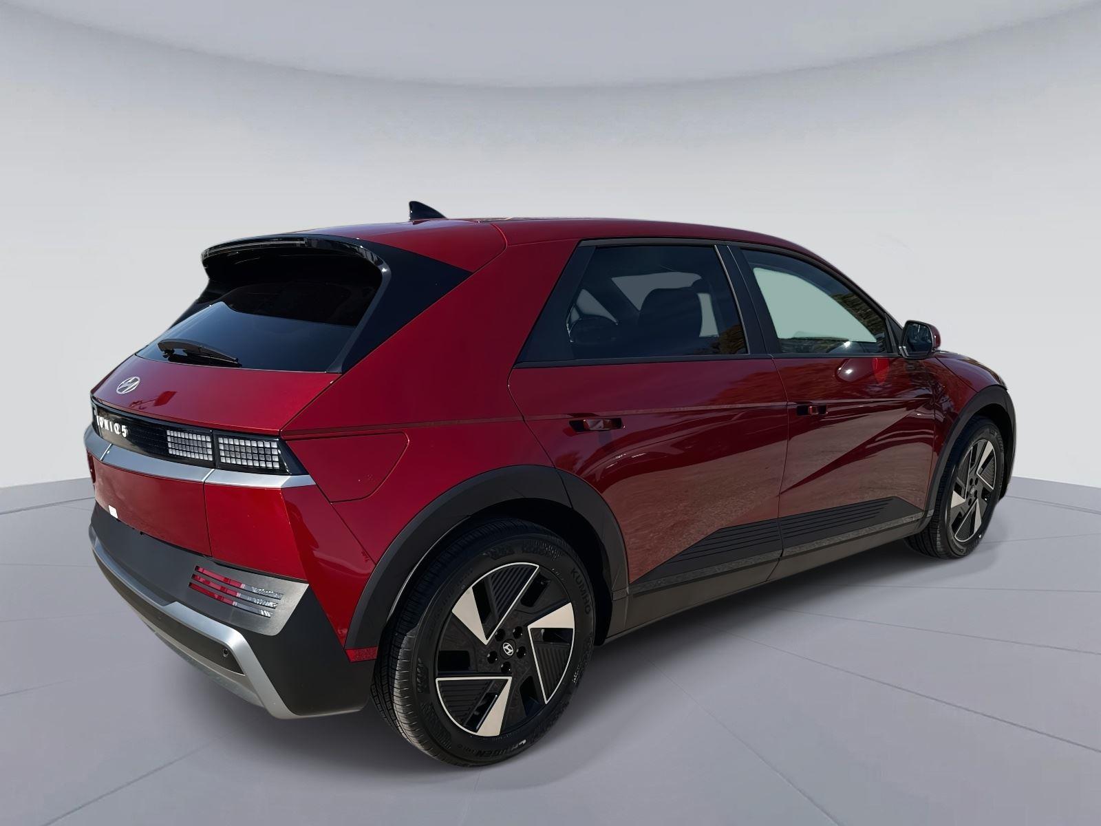 2026 Hyundai Ioniq 5 SEL photo 3