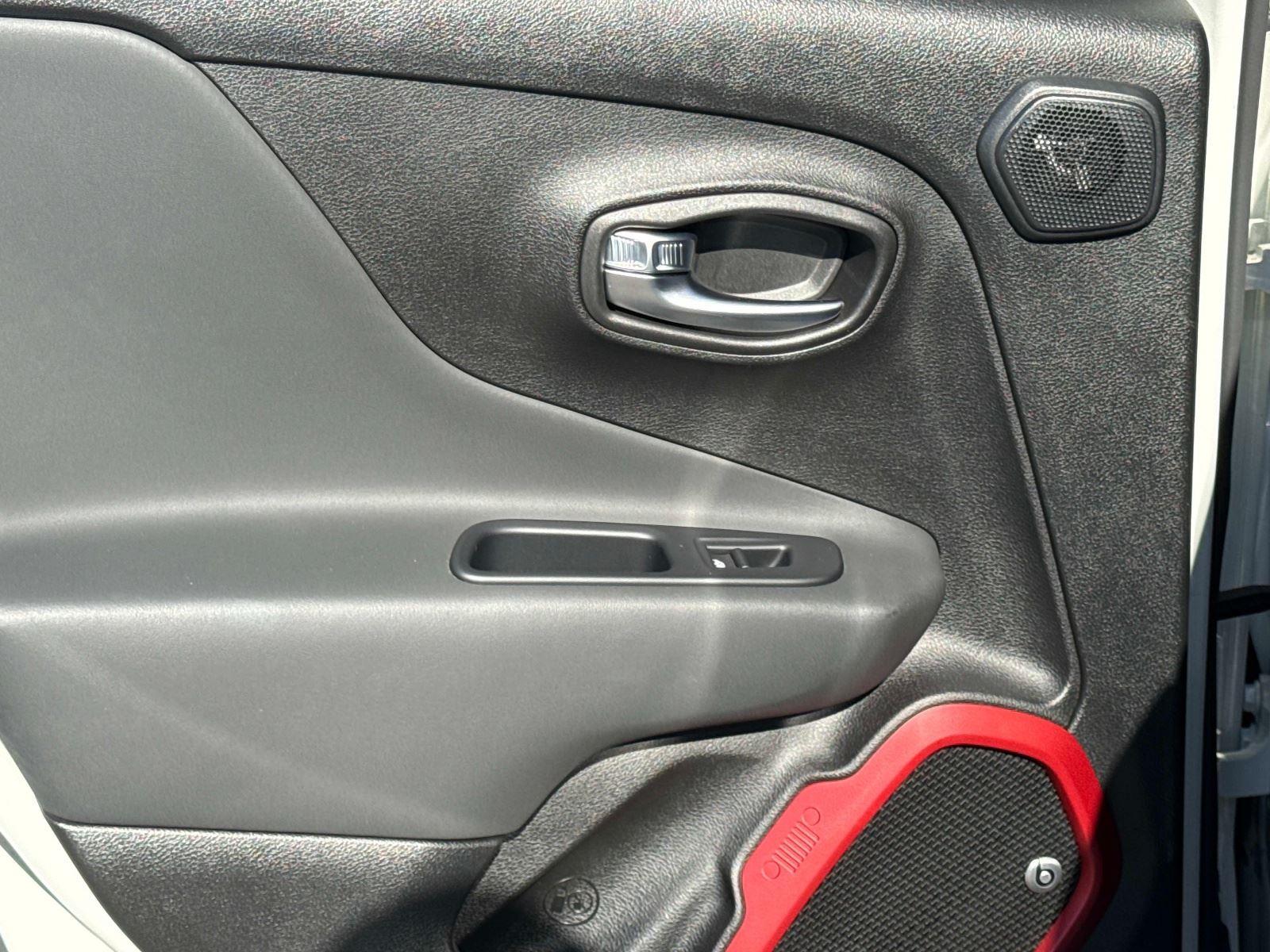 2018 Jeep Renegade Trailhawk