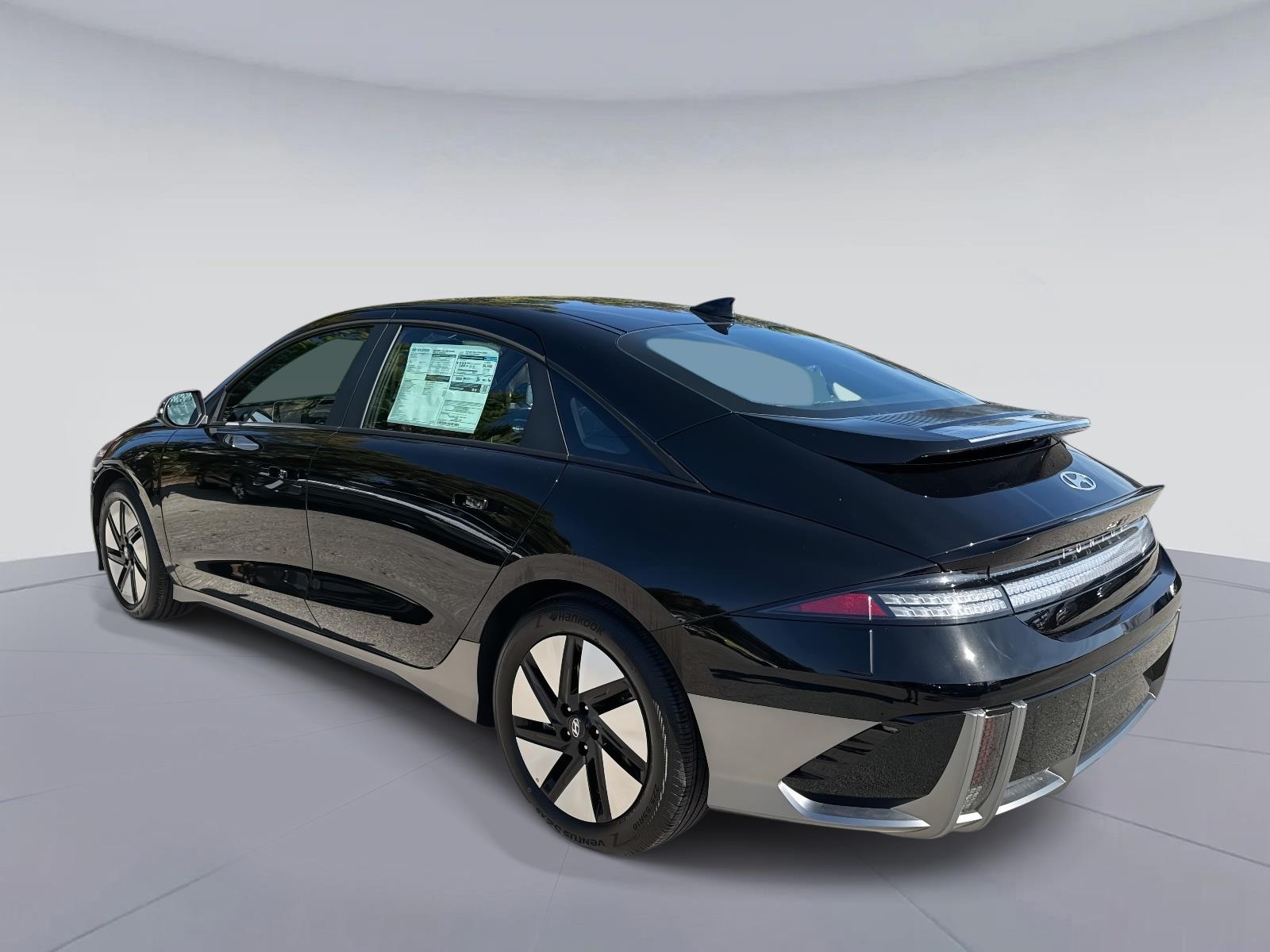 2025 Hyundai IONIQ 6 SE