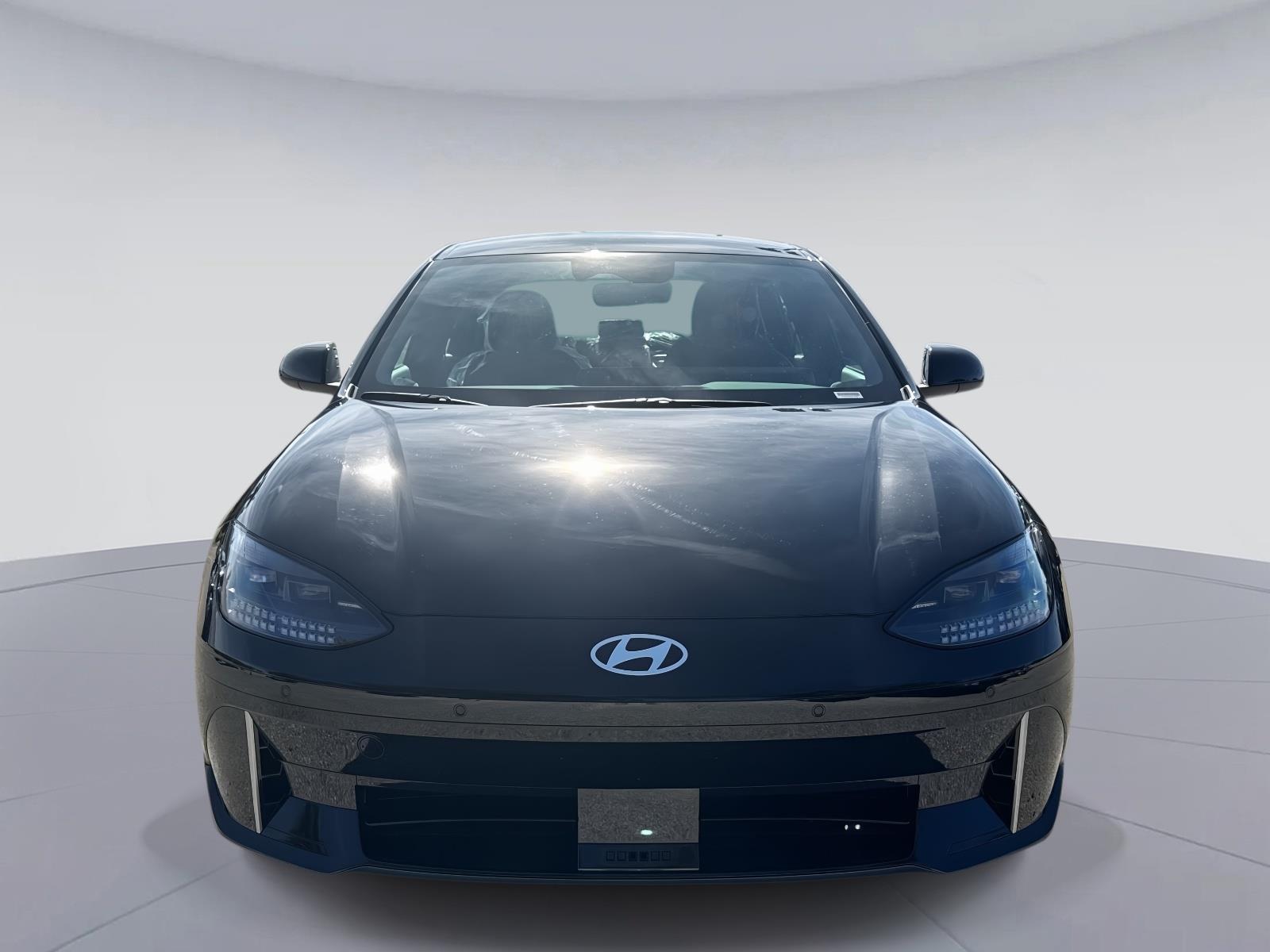 2025 Hyundai IONIQ 6 SE