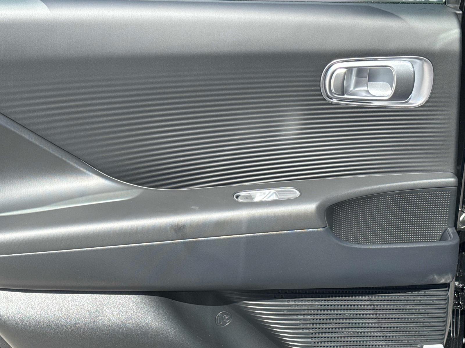 2025 Hyundai IONIQ 6 SE