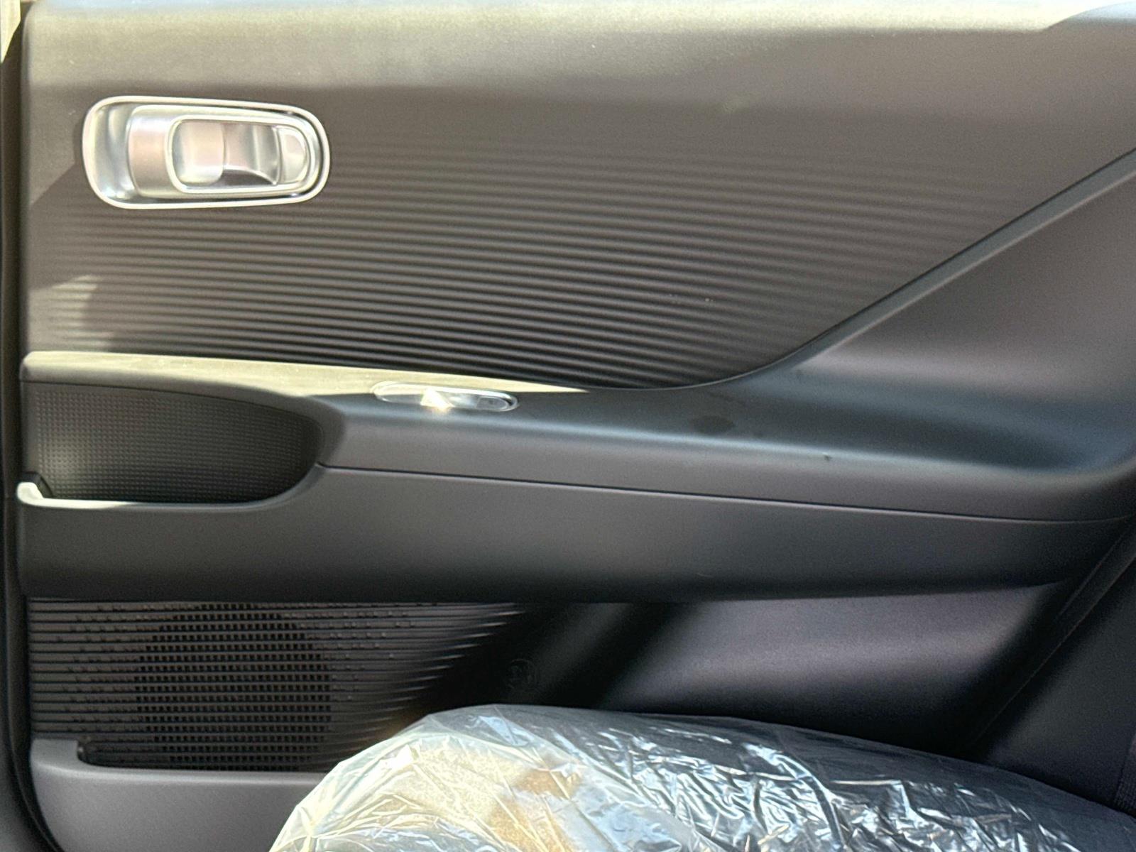 2025 Hyundai IONIQ 6 SE