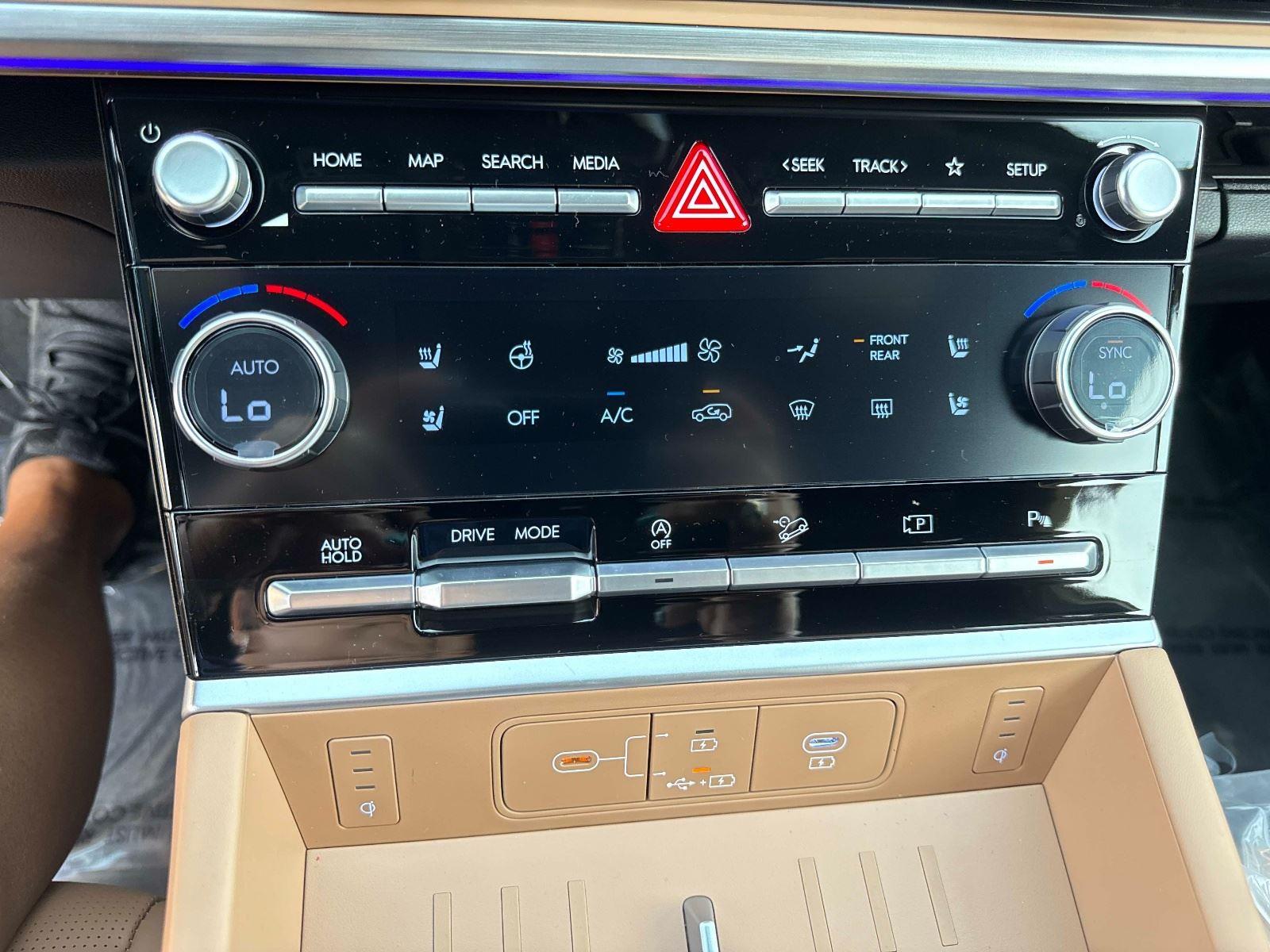 2026 Hyundai Santa Fe Calligraphy