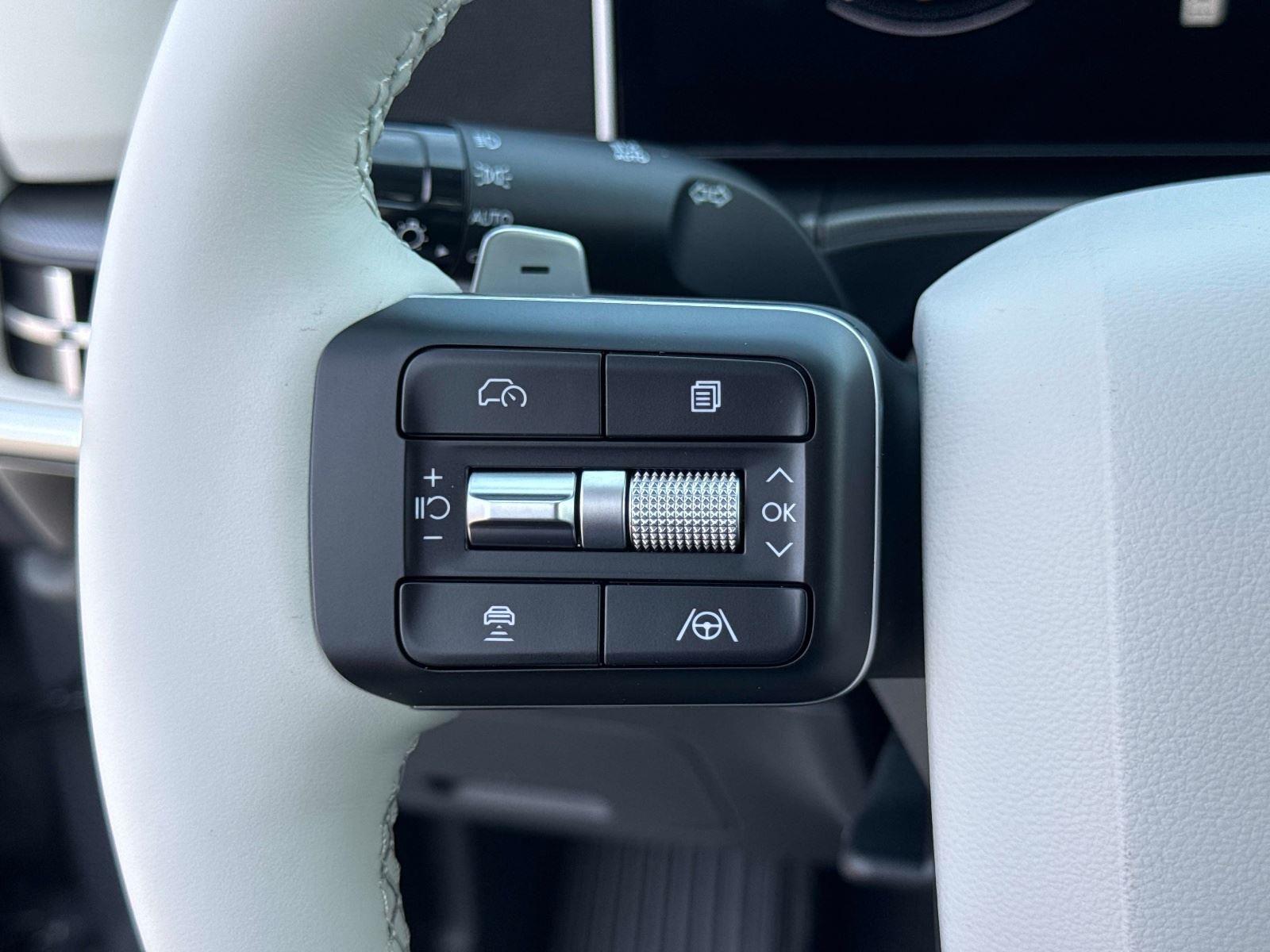 2026 Hyundai Santa Fe SE