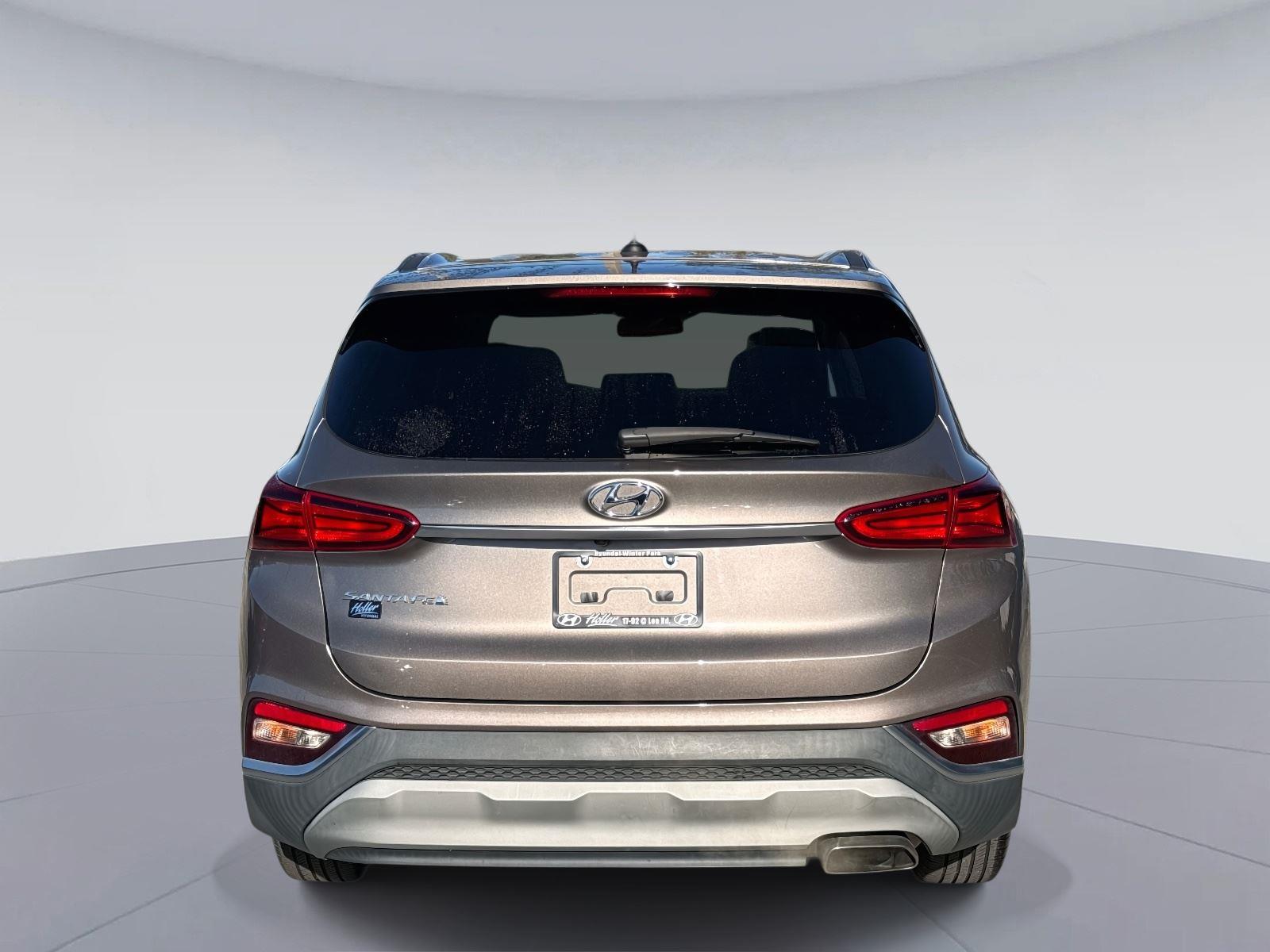 2020 Hyundai Santa Fe SE