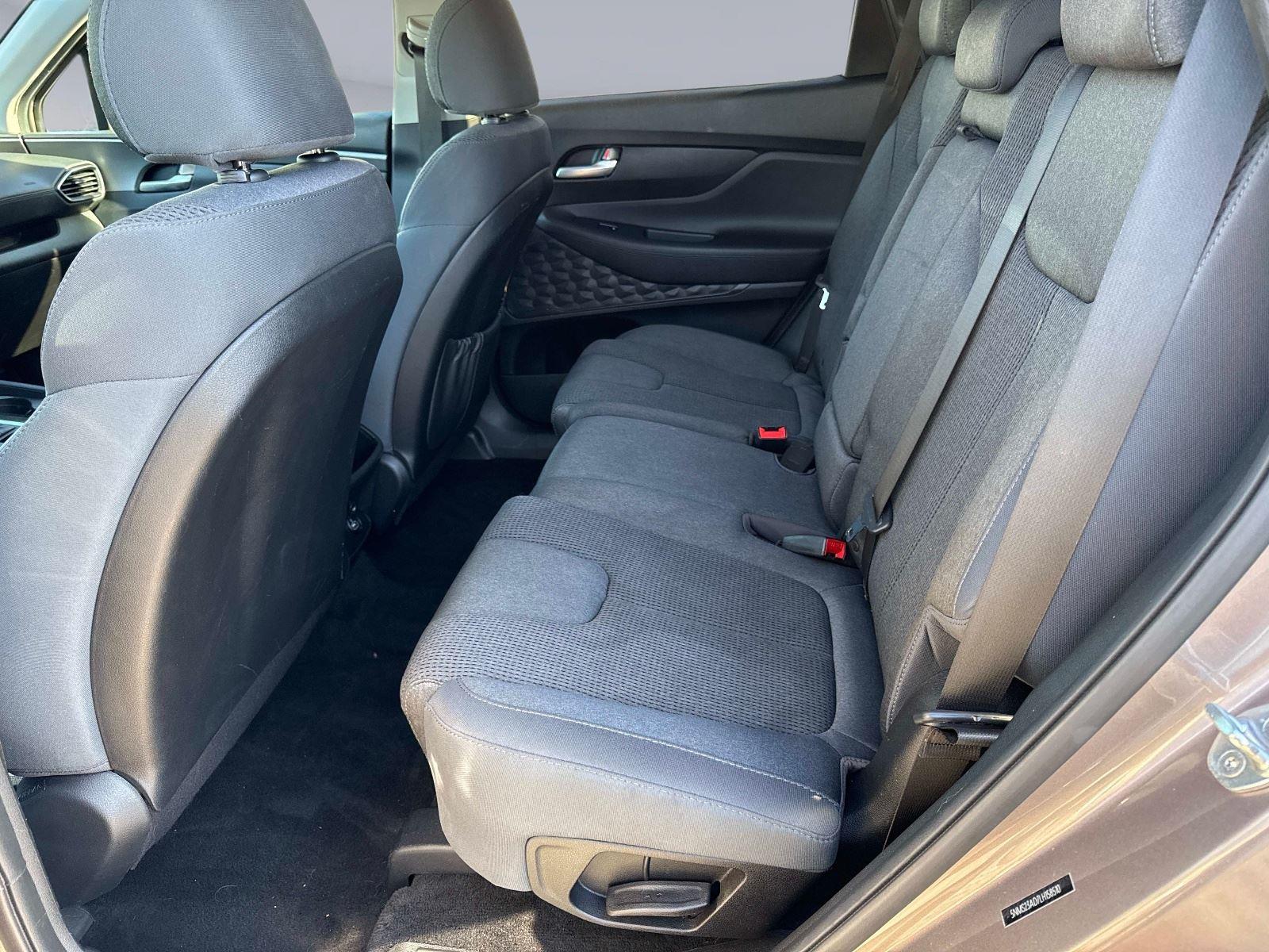 2020 Hyundai Santa Fe SE