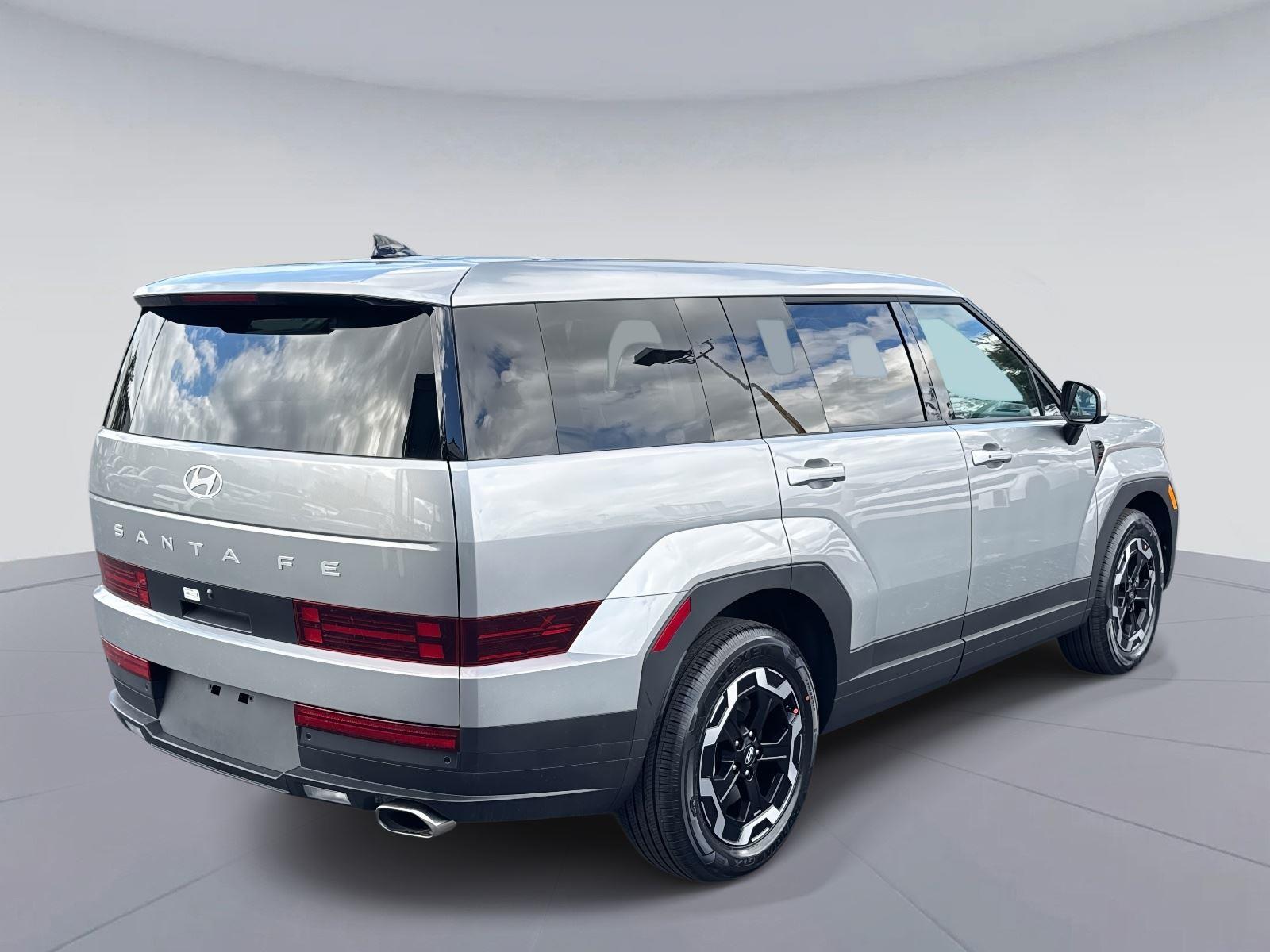 2026 Hyundai Santa Fe SE