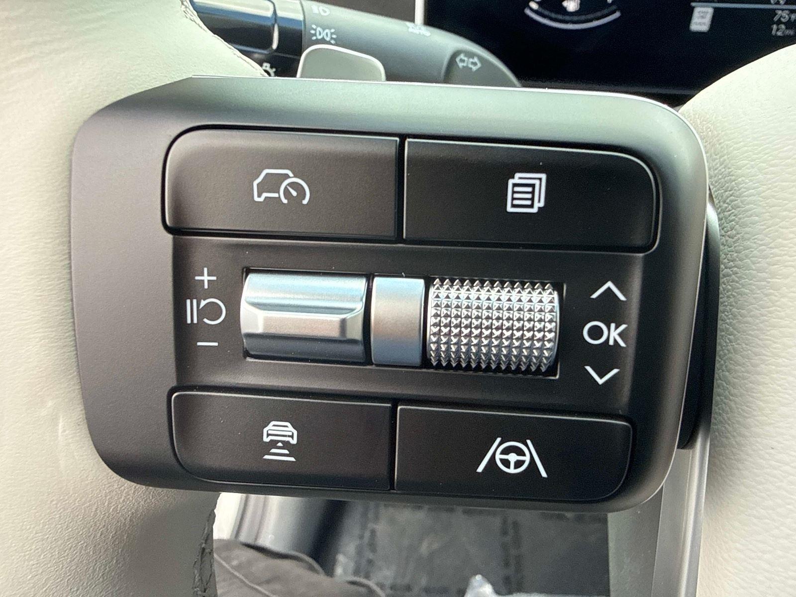 2026 Hyundai Santa Fe SE