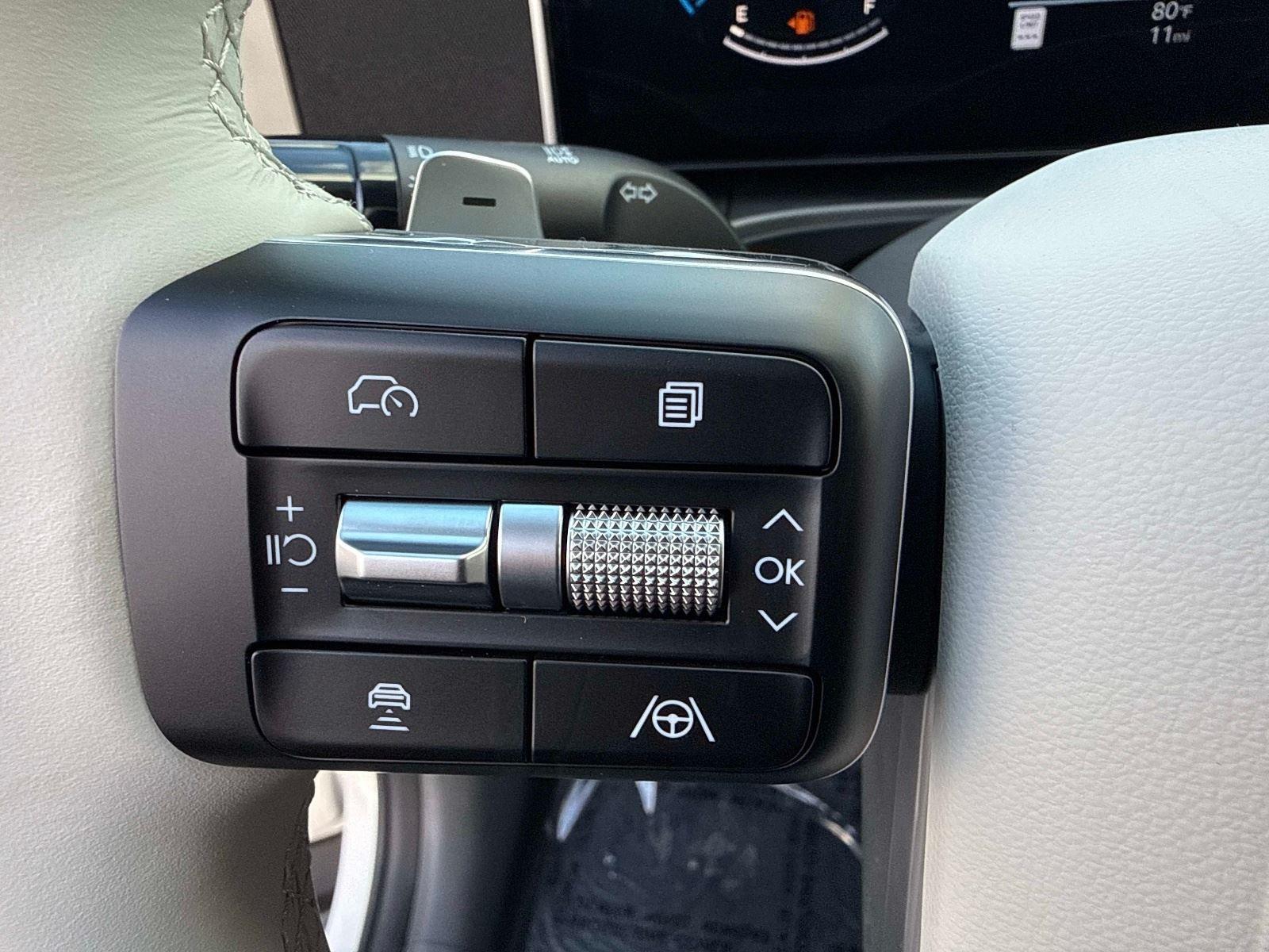 2026 Hyundai Santa Fe SE