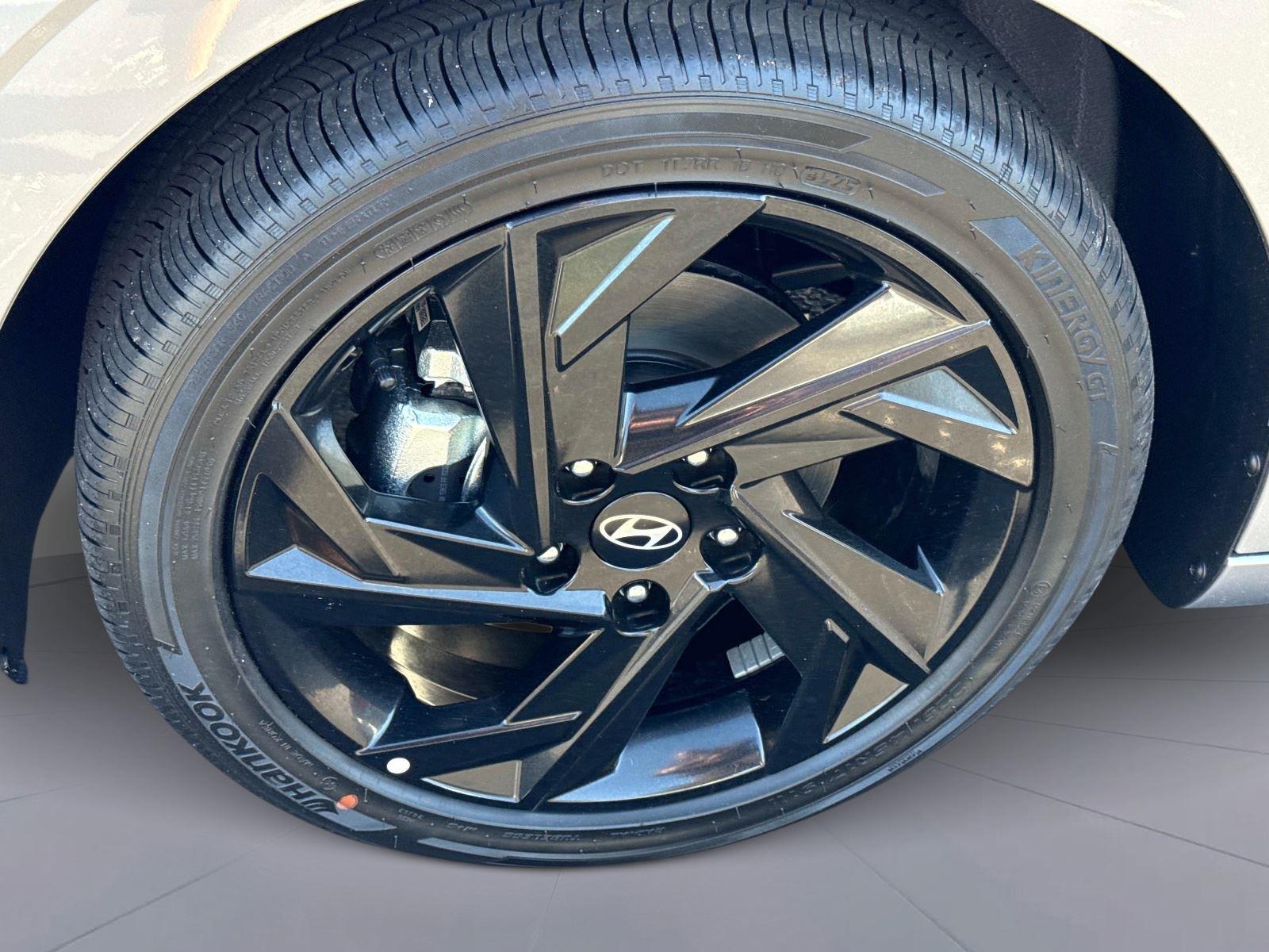 2026 Hyundai Elantra Hybrid SEL Sport