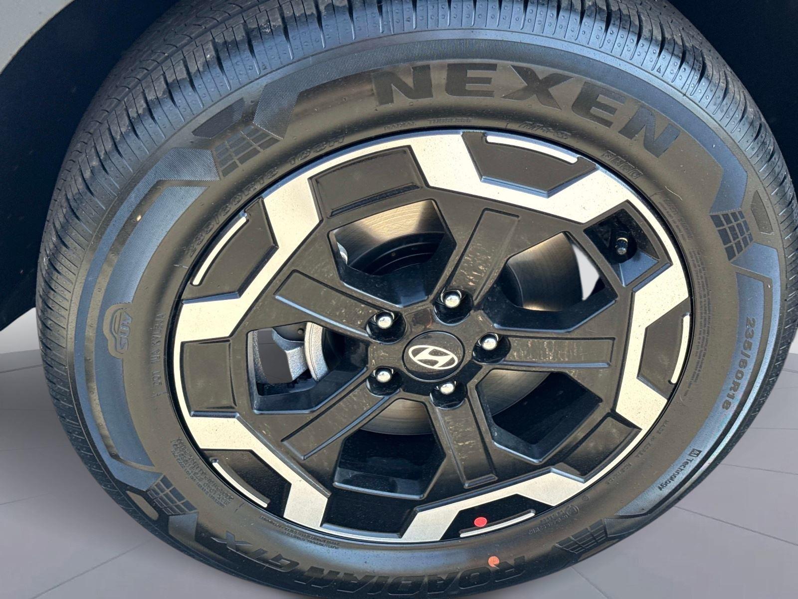 2026 Hyundai Santa Fe SE