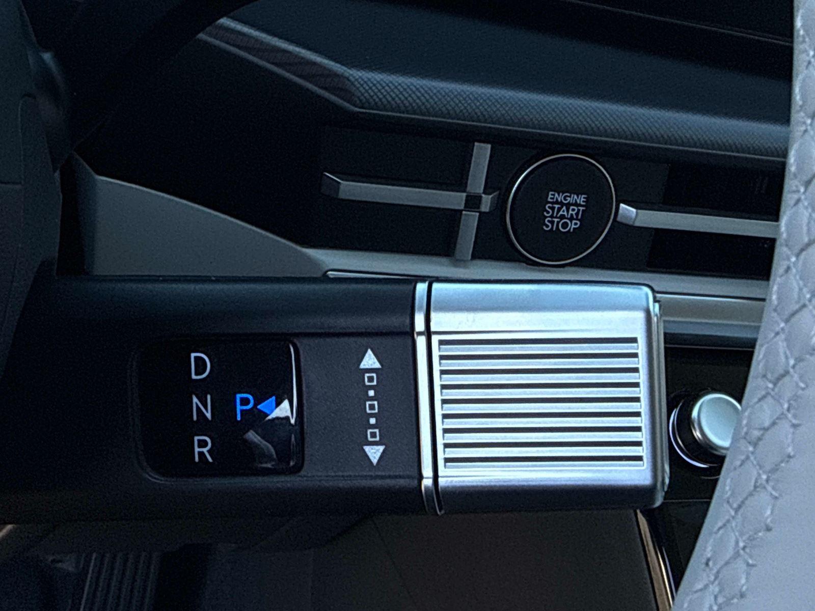 2026 Hyundai Santa Fe SE