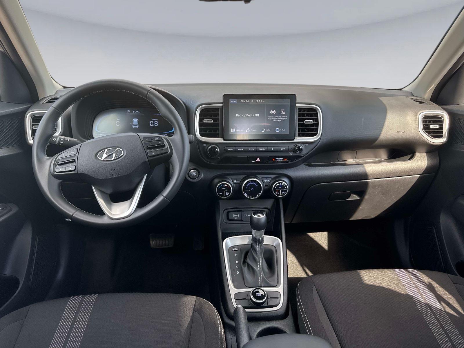 2025 Hyundai Venue SEL