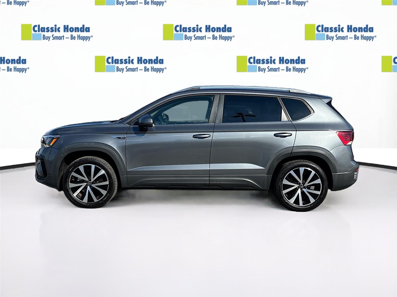 2024 VOLKSWAGEN TAOS SE