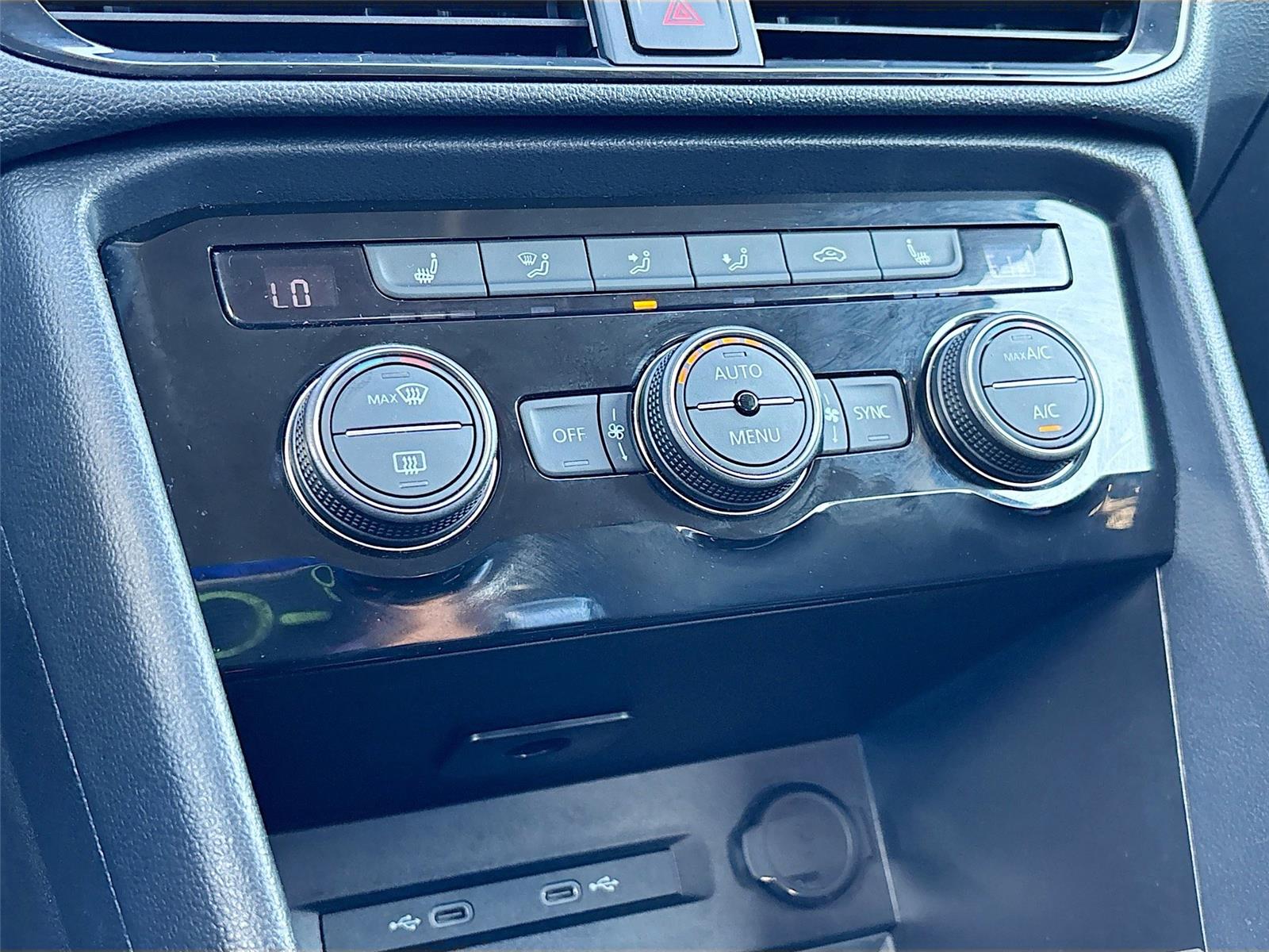 2024 VOLKSWAGEN TAOS SE