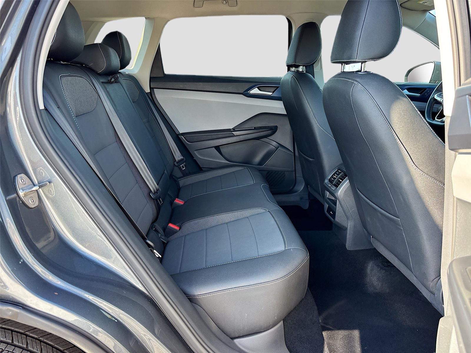 2024 VOLKSWAGEN TAOS SE