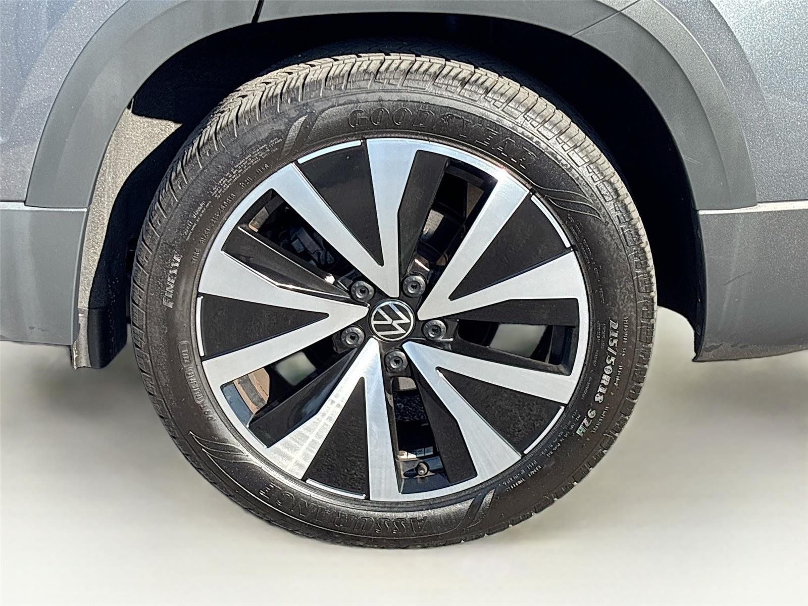 2024 VOLKSWAGEN TAOS SE