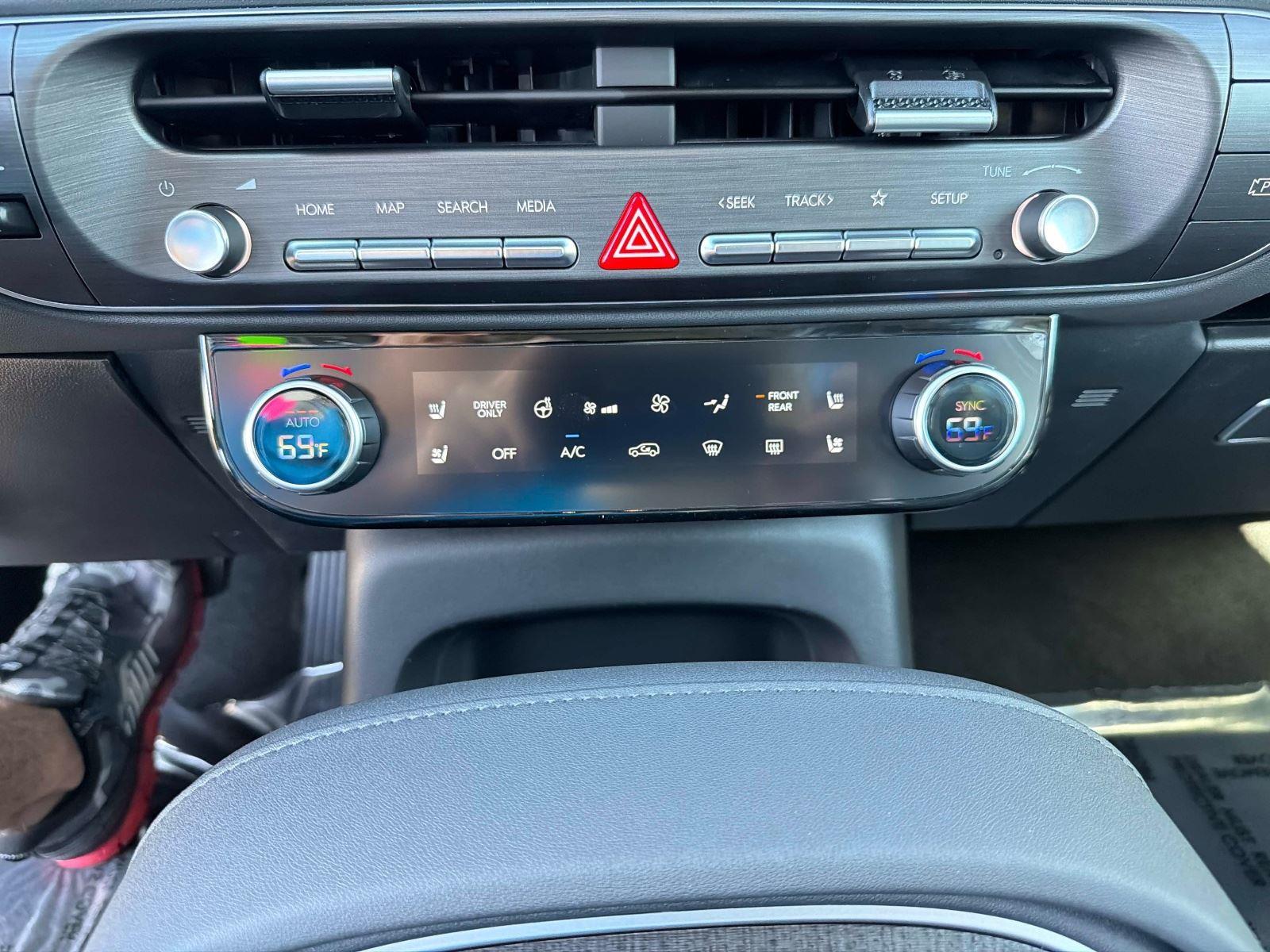 2026 Hyundai Palisade Hybrid Blue SEL Premium 7P