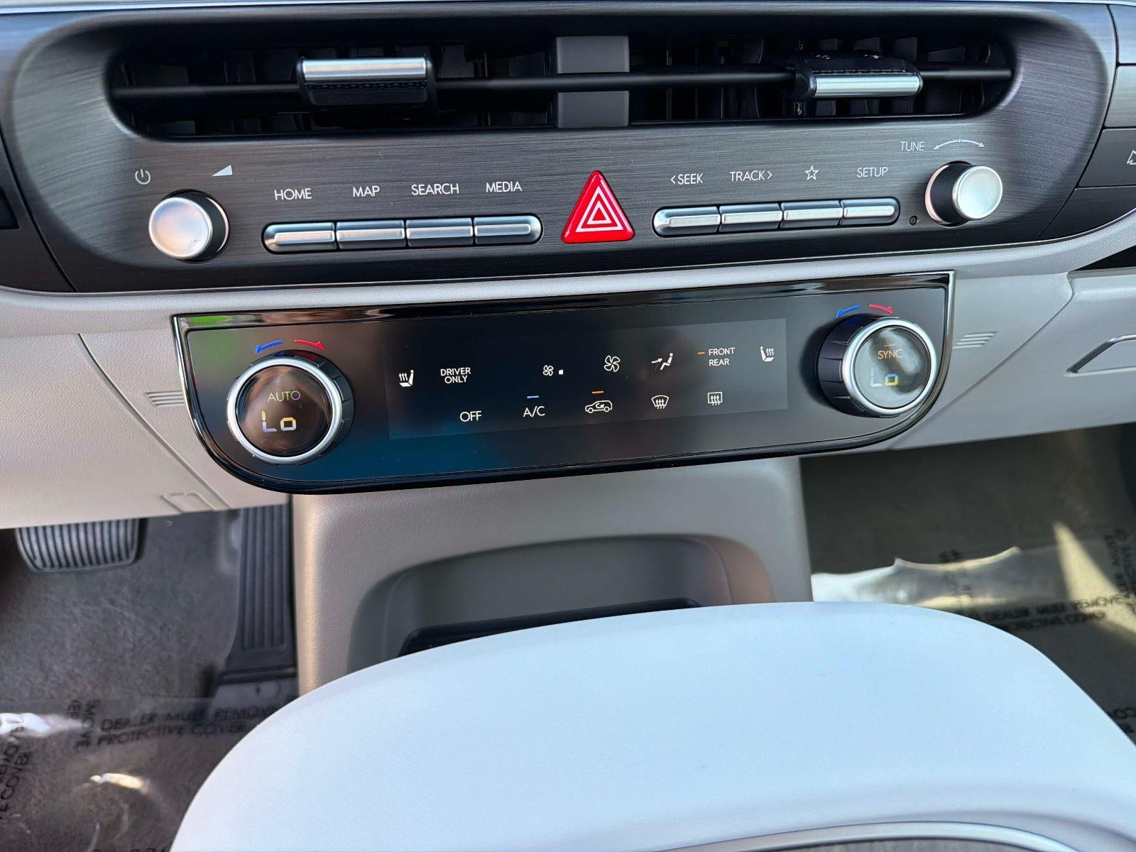 2026 Hyundai Palisade Hybrid Blue SEL 8P