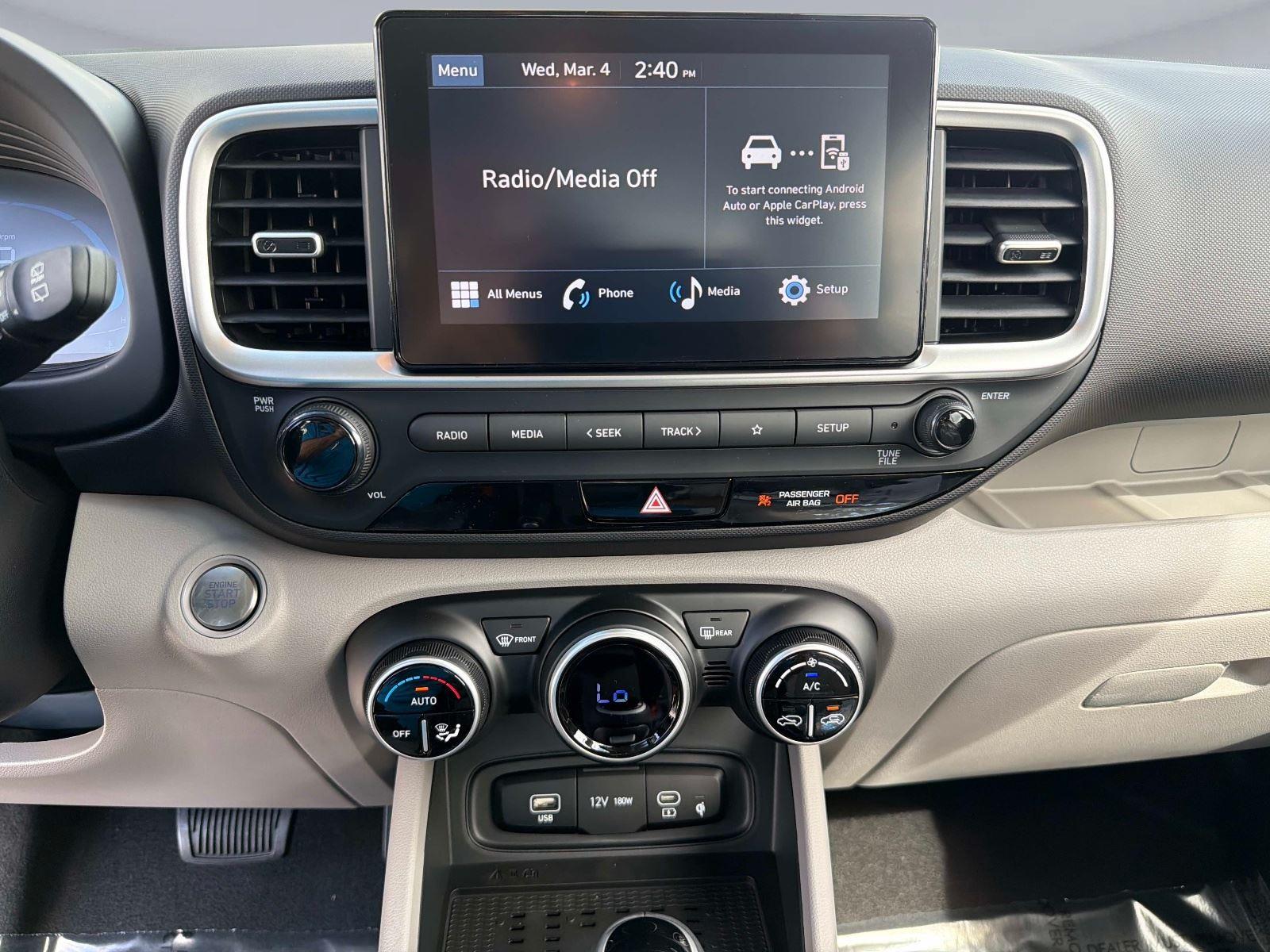 2026 HYUNDAI VENUE SEL