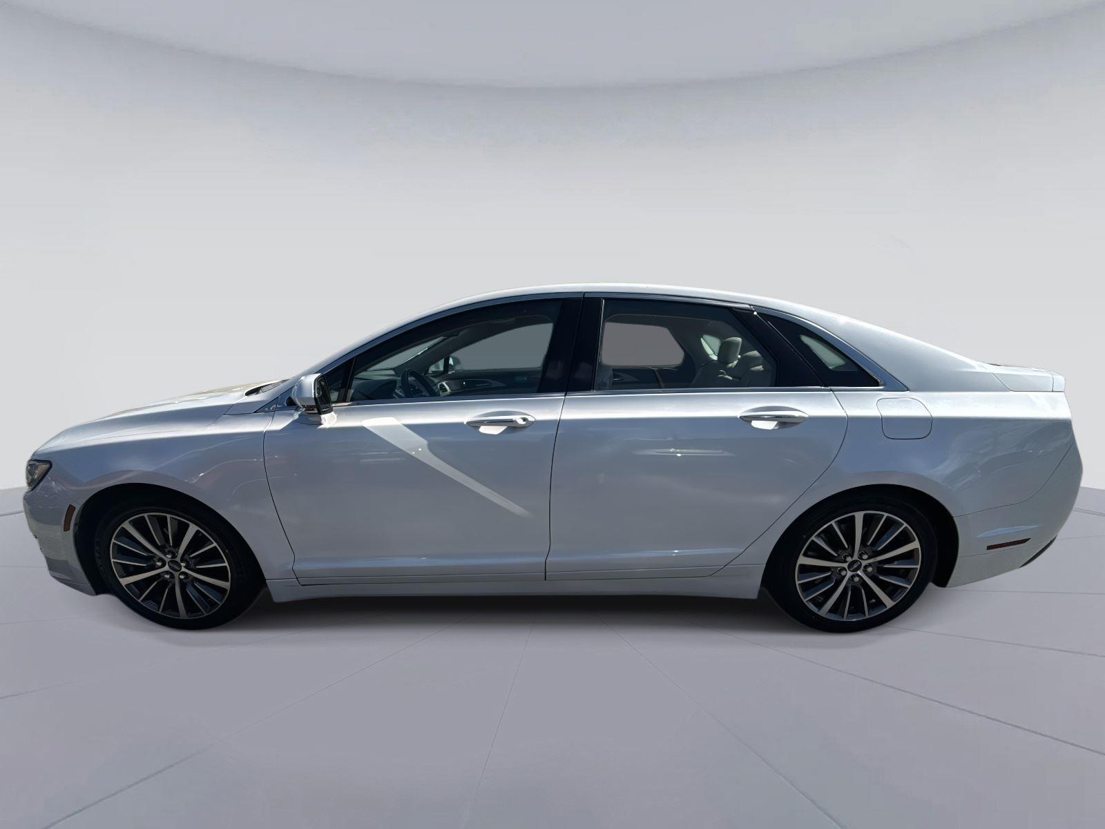 2017 Lincoln MKZ Select